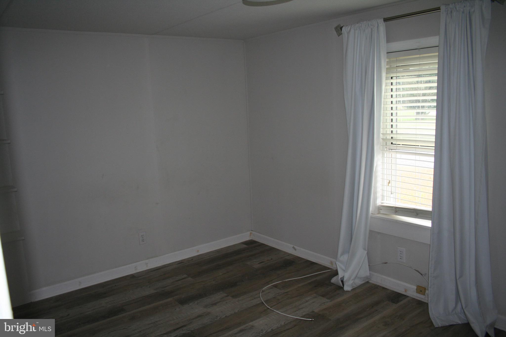 WESTSIDE MHP - Residential