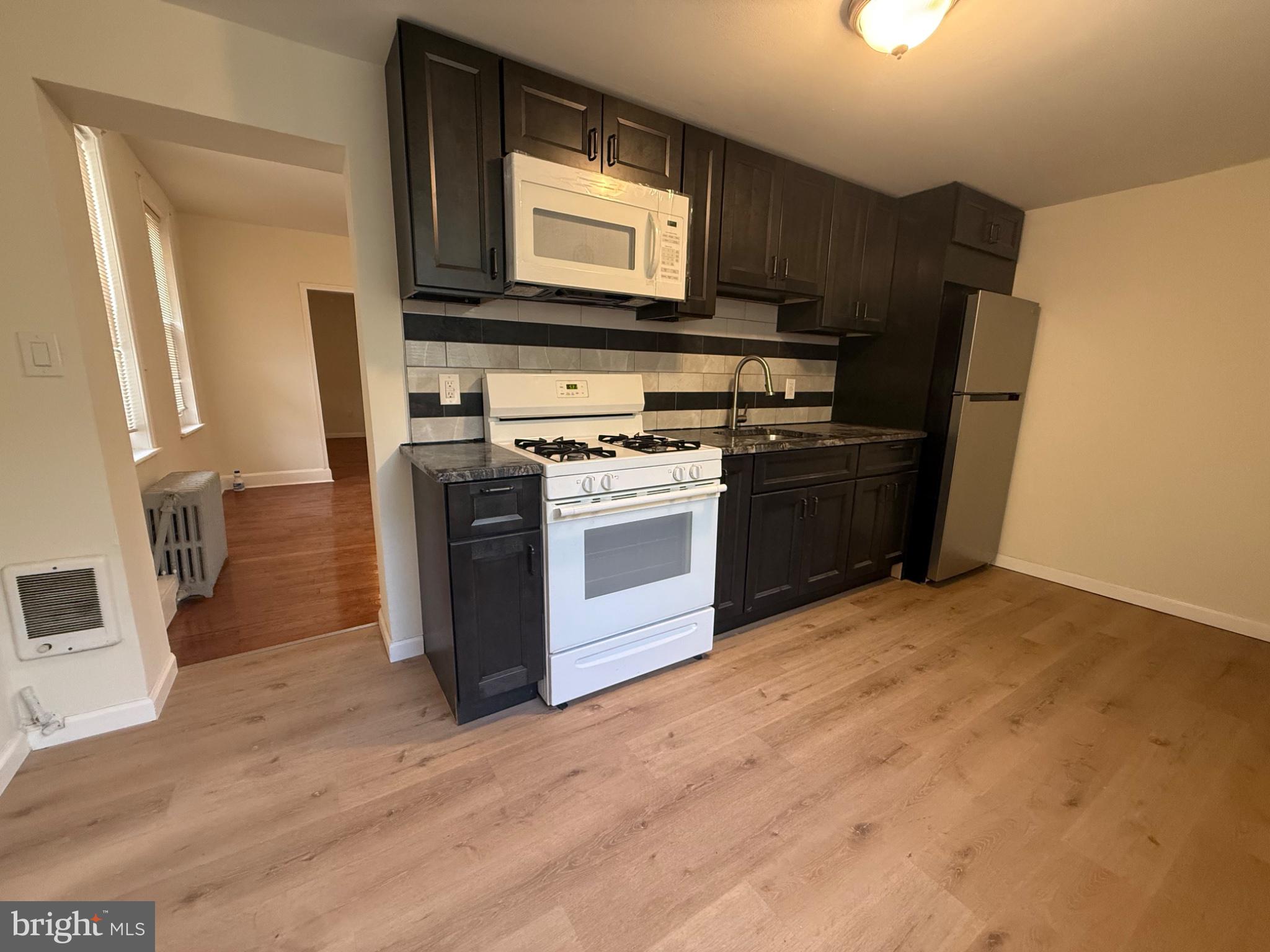 PHILADELPHIA - Residential