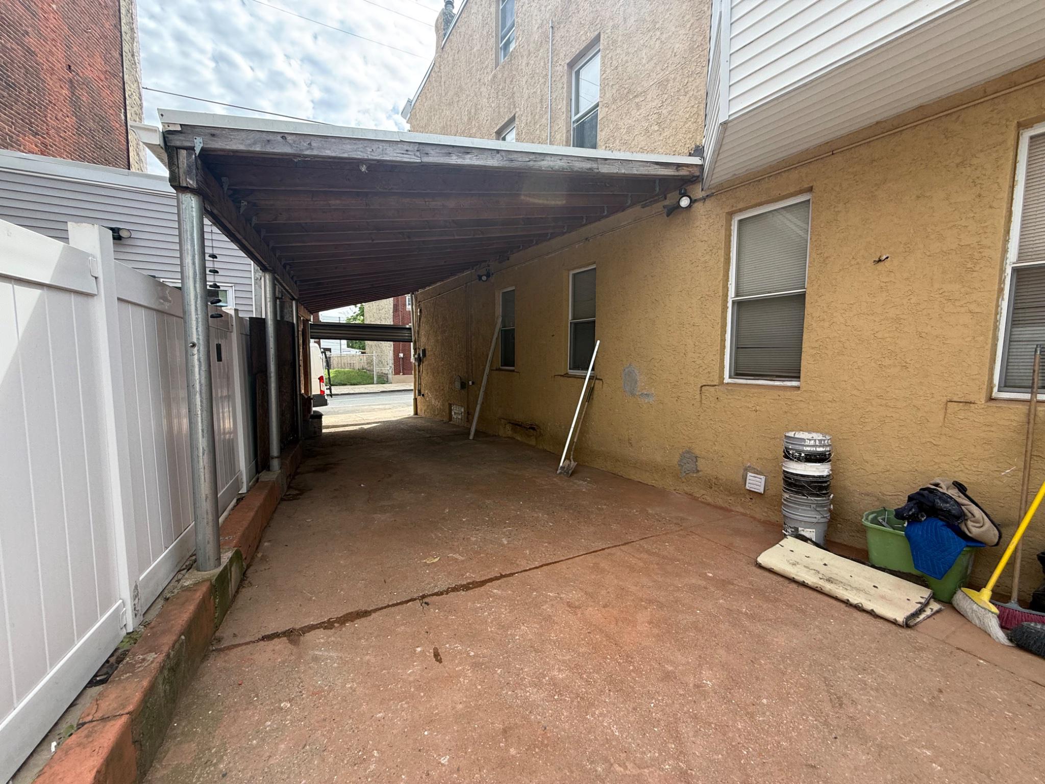 PHILADELPHIA - Residential