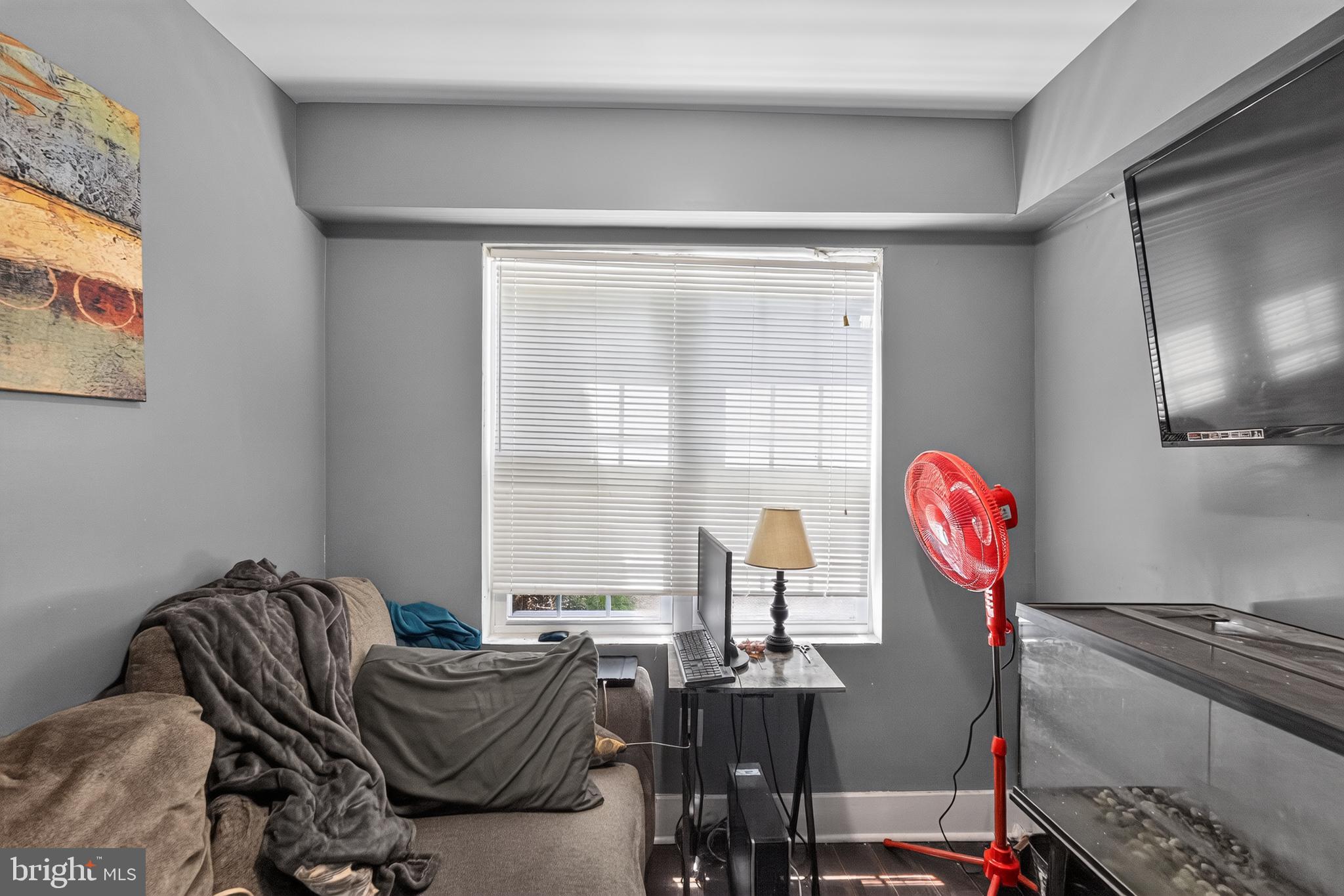 LANSDOWNE - Residential