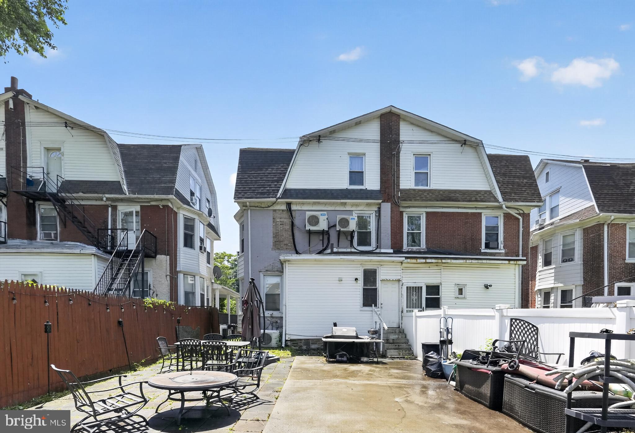 LANSDOWNE - Residential