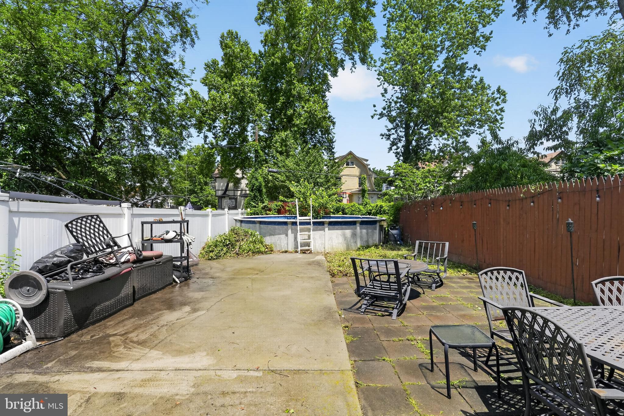 LANSDOWNE - Residential