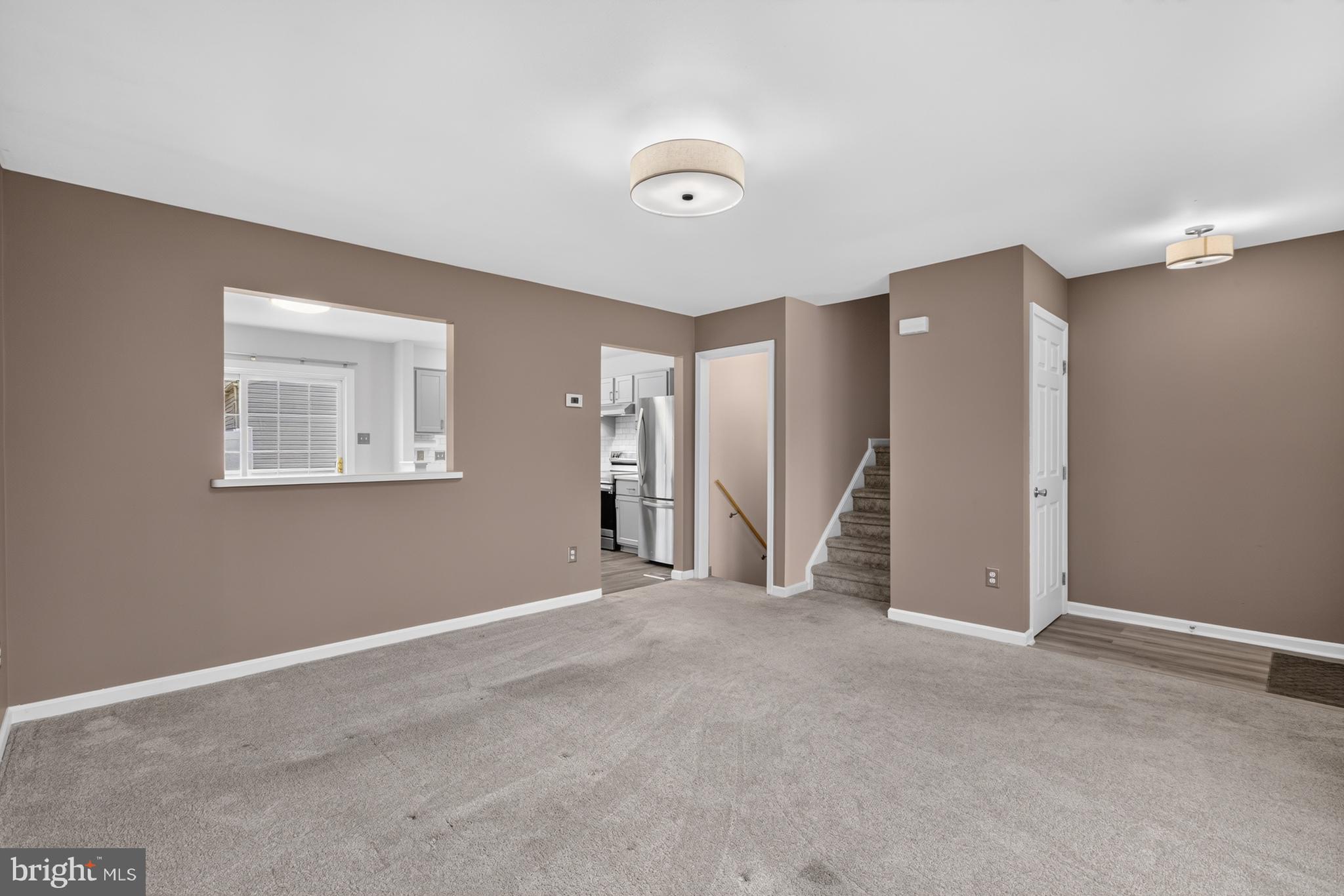 SPRINGFIELDS - Residential