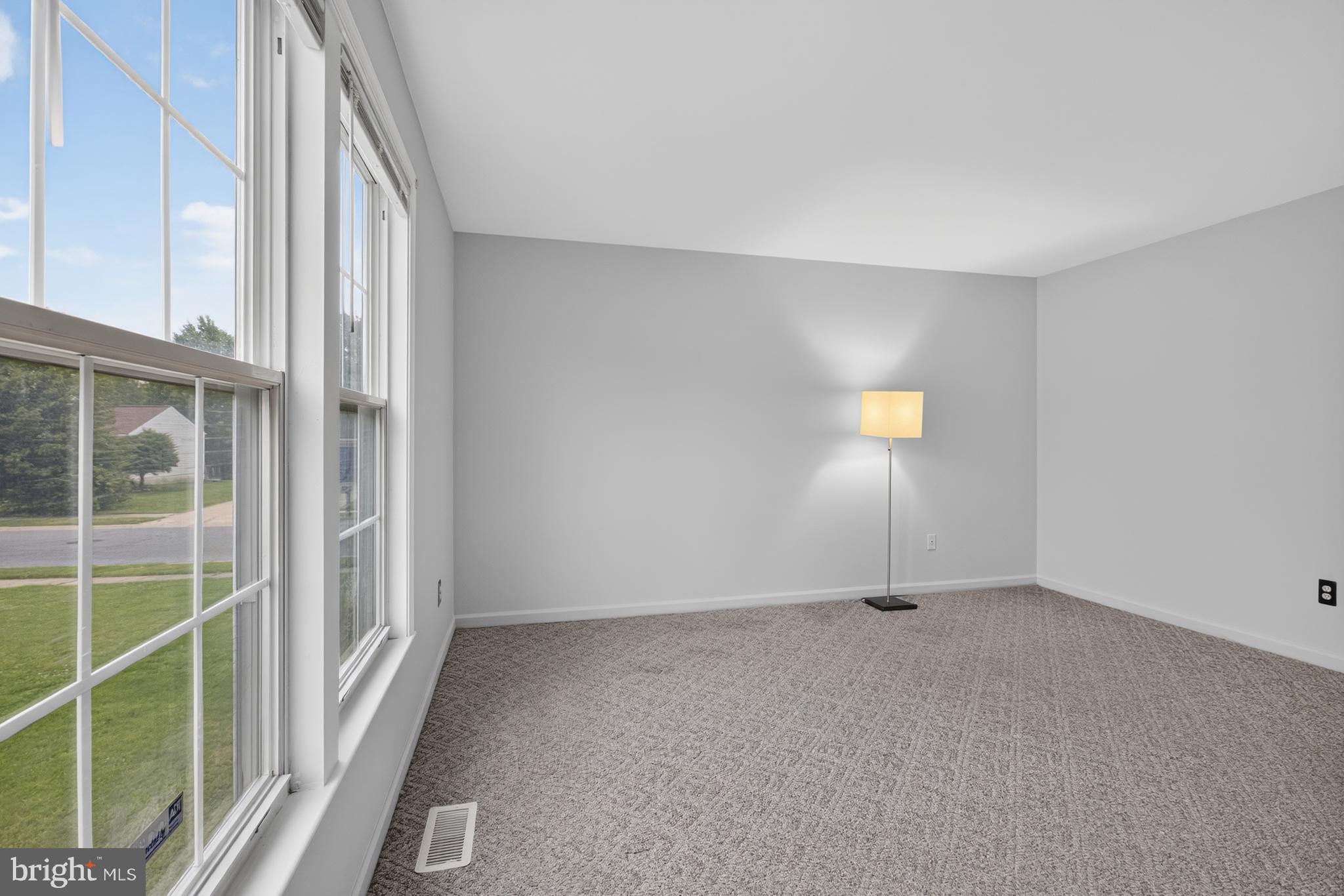 SPRINGFIELDS - Residential