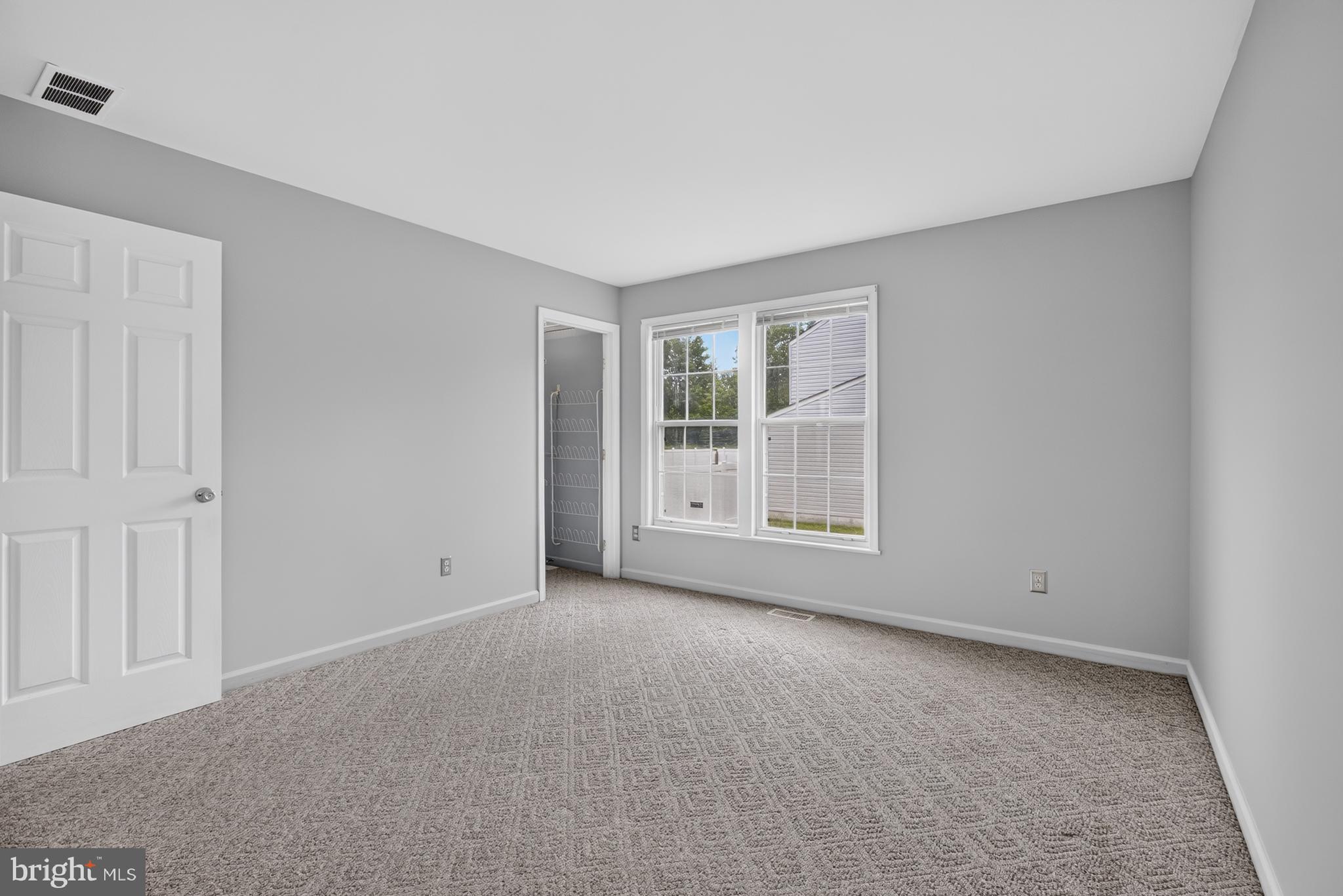 SPRINGFIELDS - Residential