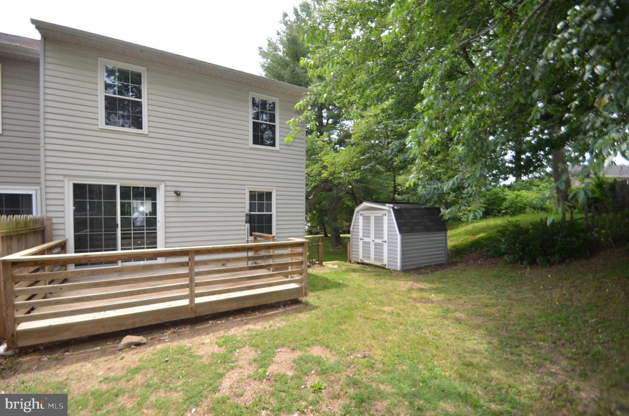 ROBERTS FIELD - Residential