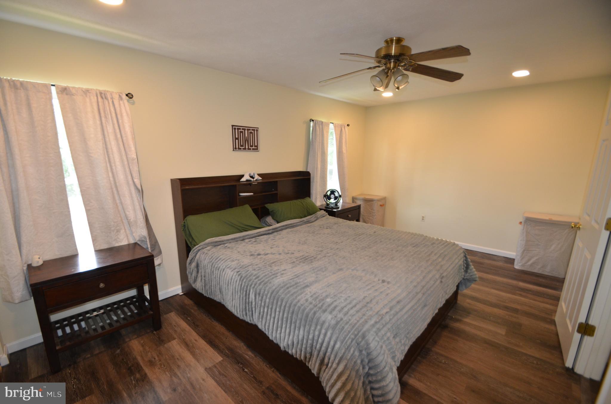 ROBERTS FIELD - Residential