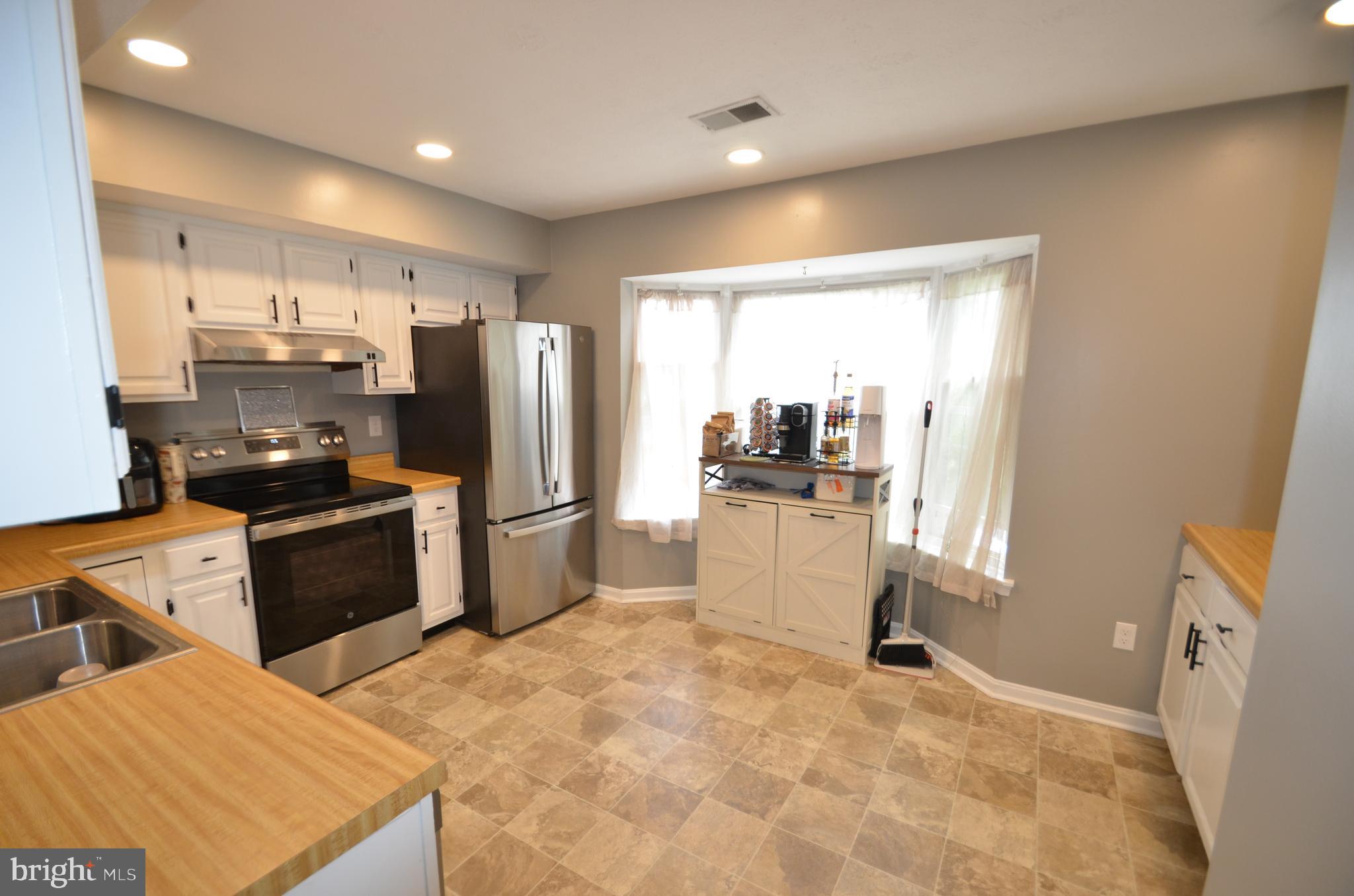 ROBERTS FIELD - Residential