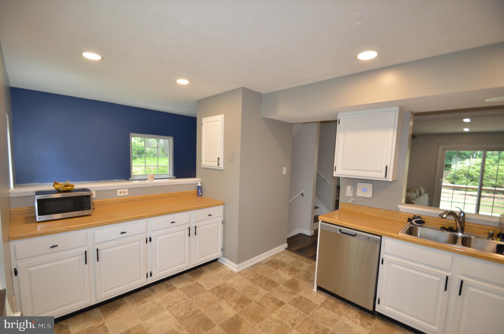 ROBERTS FIELD - Residential