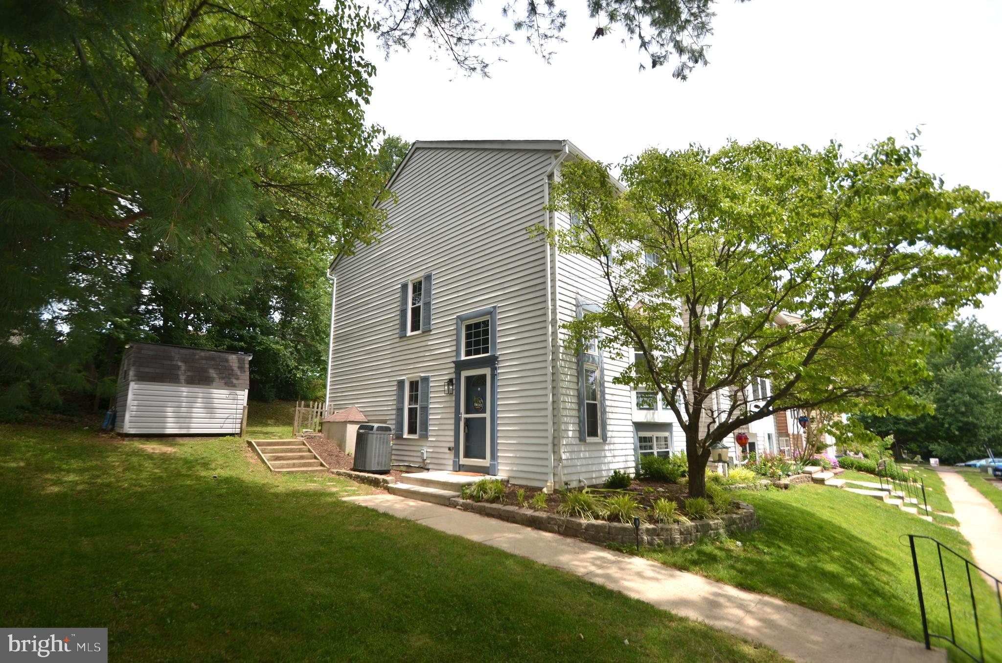 ROBERTS FIELD - Residential