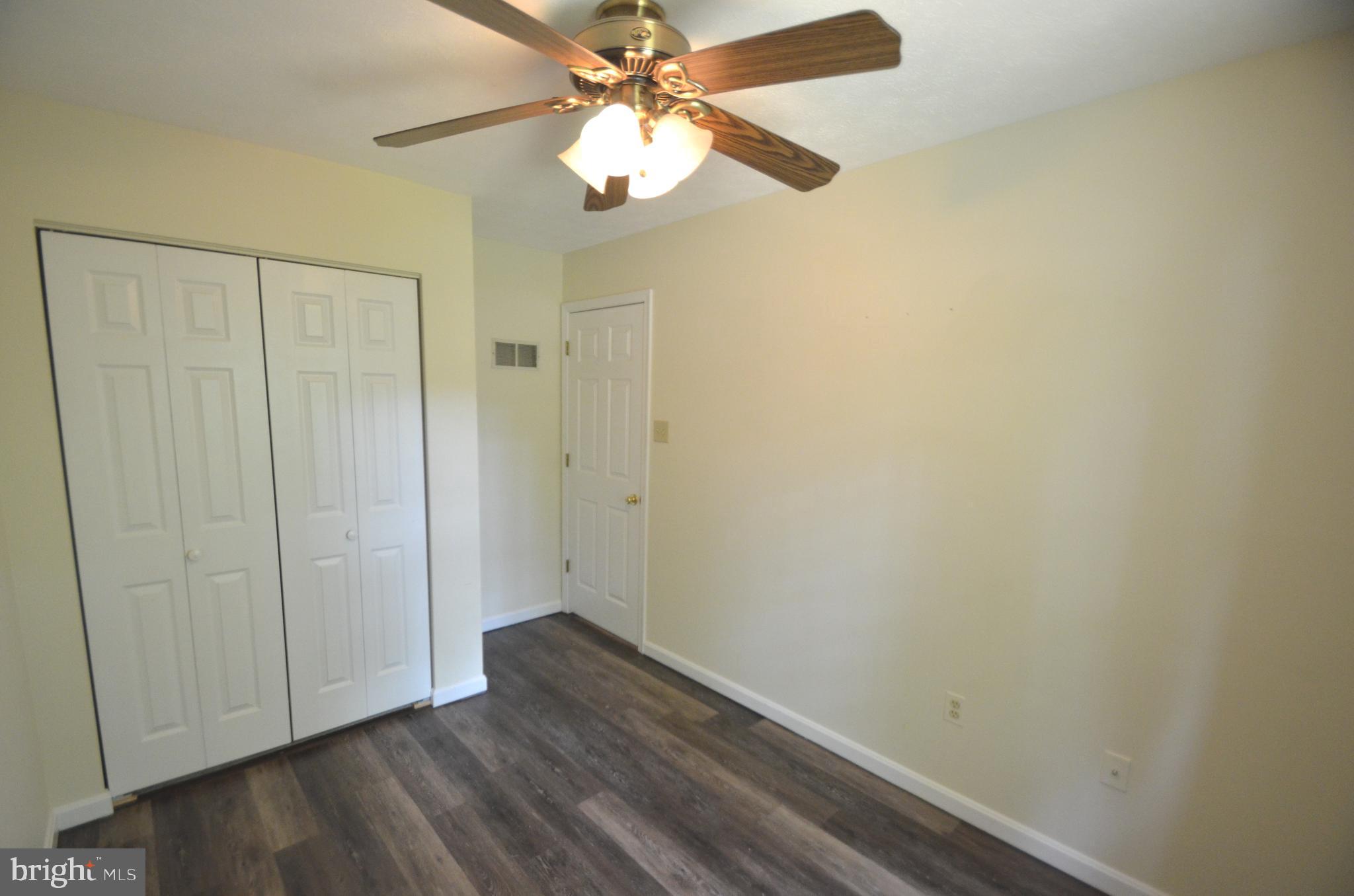 ROBERTS FIELD - Residential