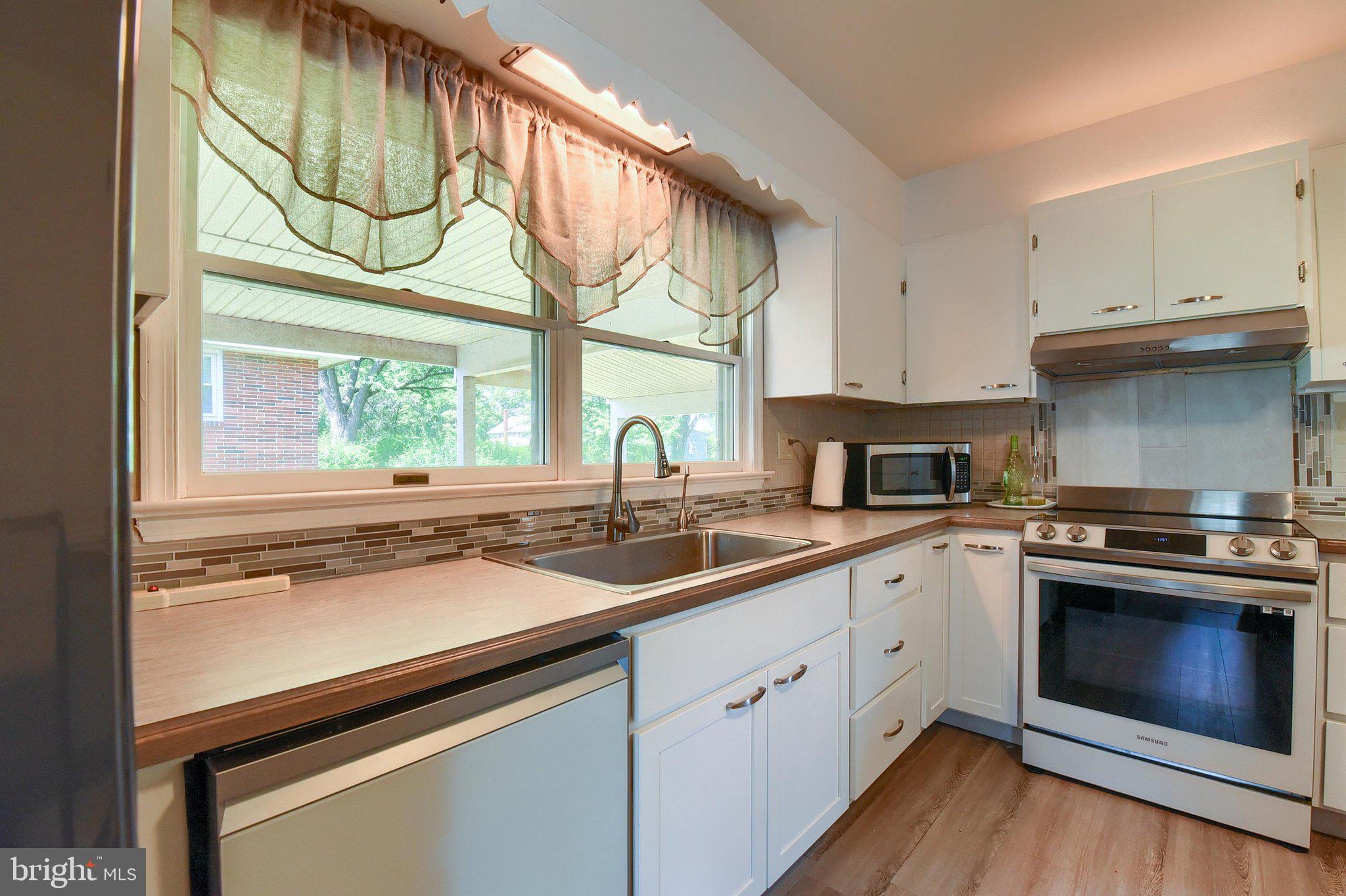 KEEWAYDIN - Residential
