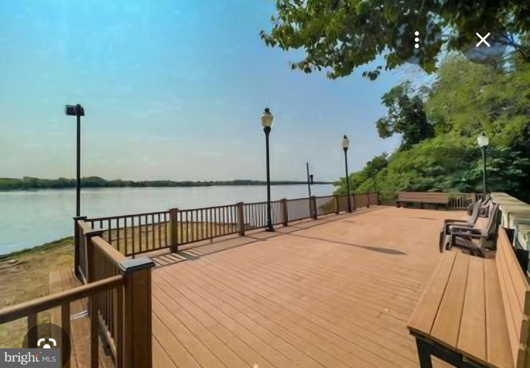 DELAIRE LANDING - Residential