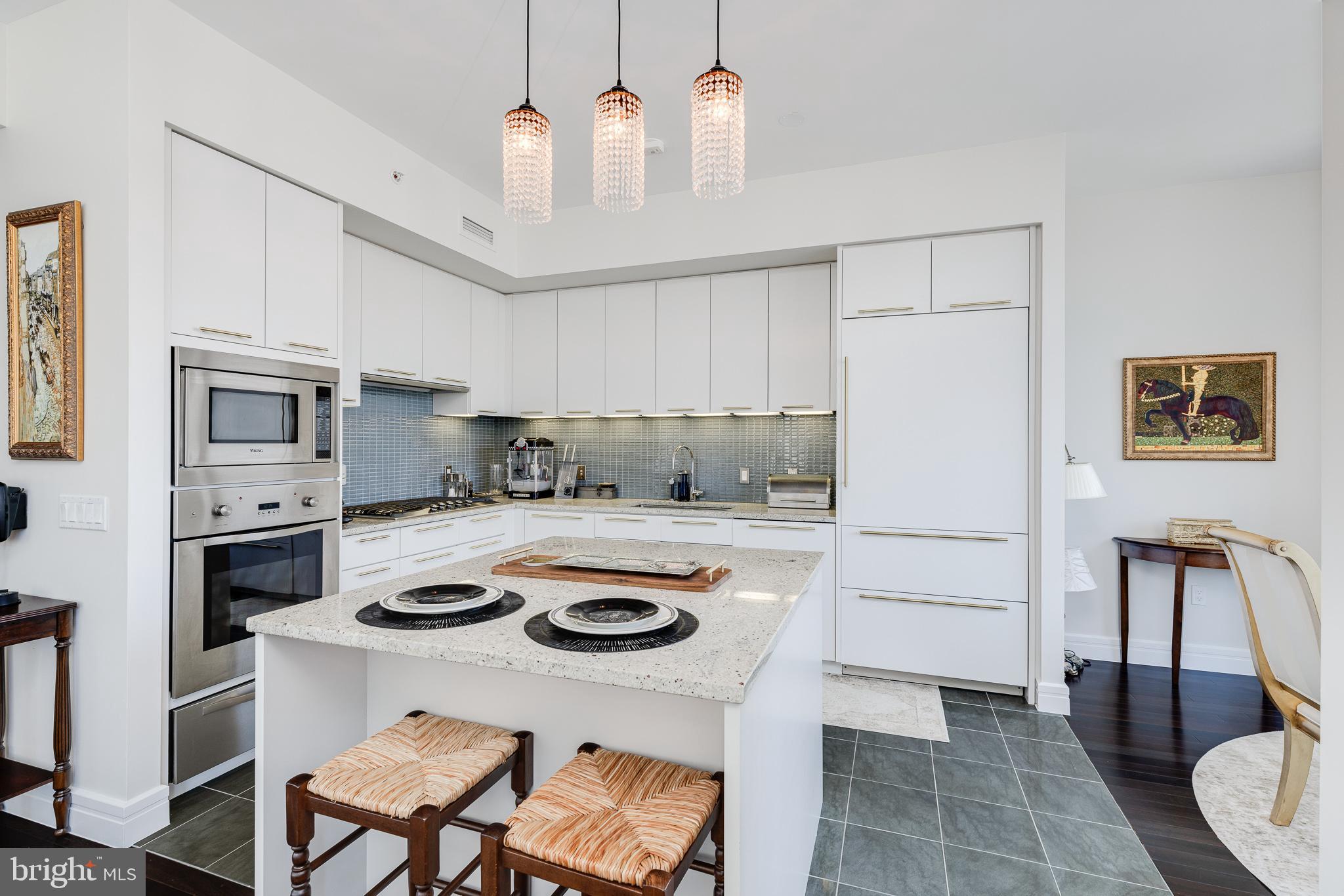 CENTER CITY - Residential