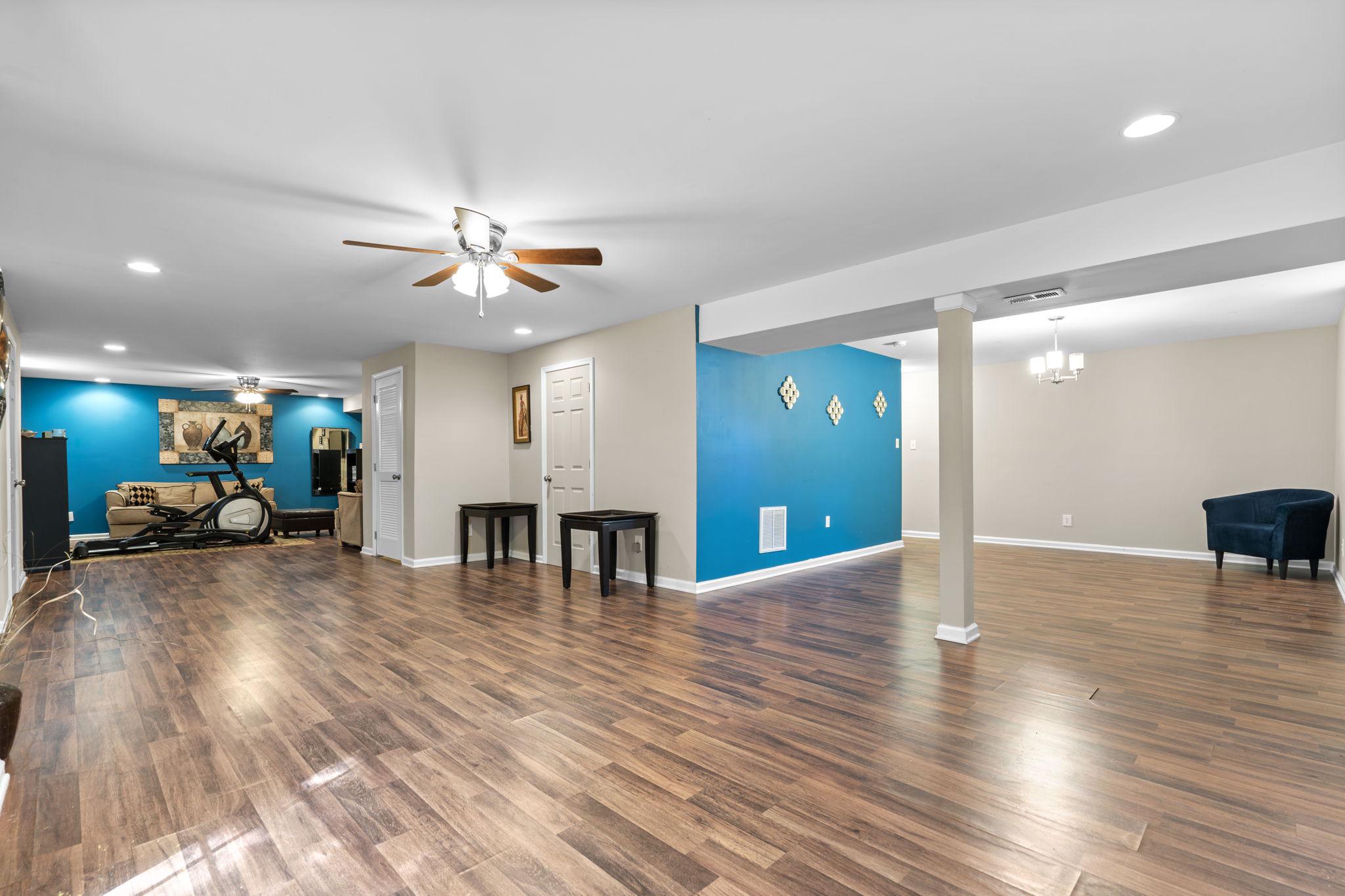 SALEM FIELDS - Residential