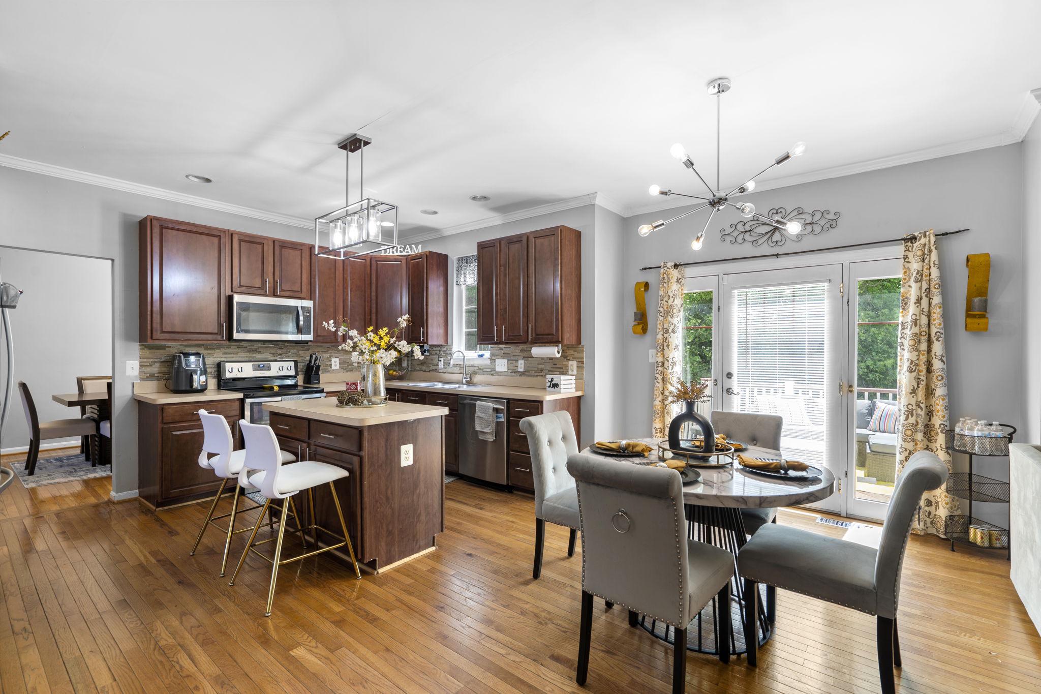 SALEM FIELDS - Residential