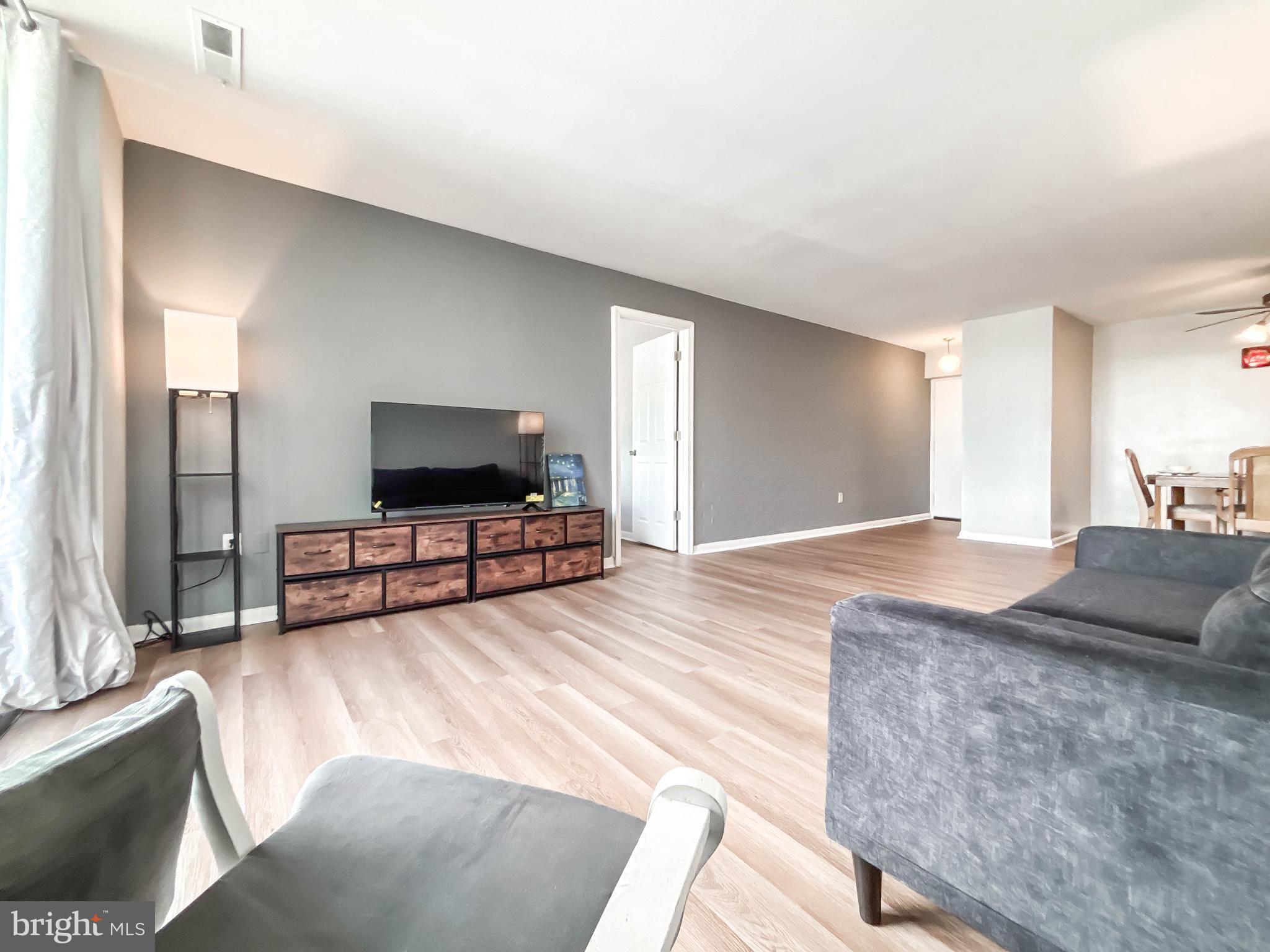 PIKESVILLE - Residential