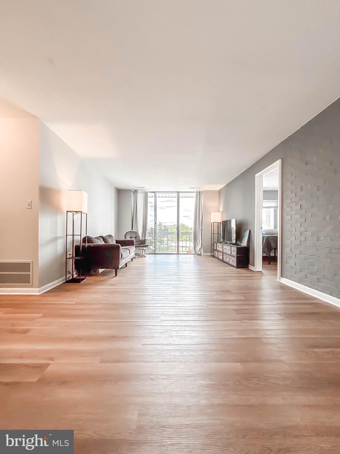PIKESVILLE - Residential
