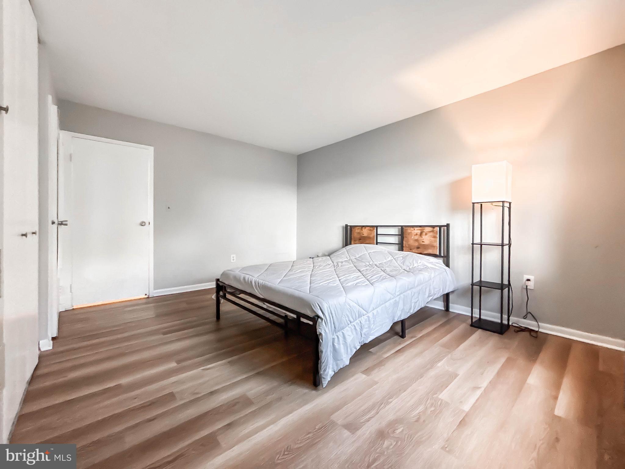 PIKESVILLE - Residential