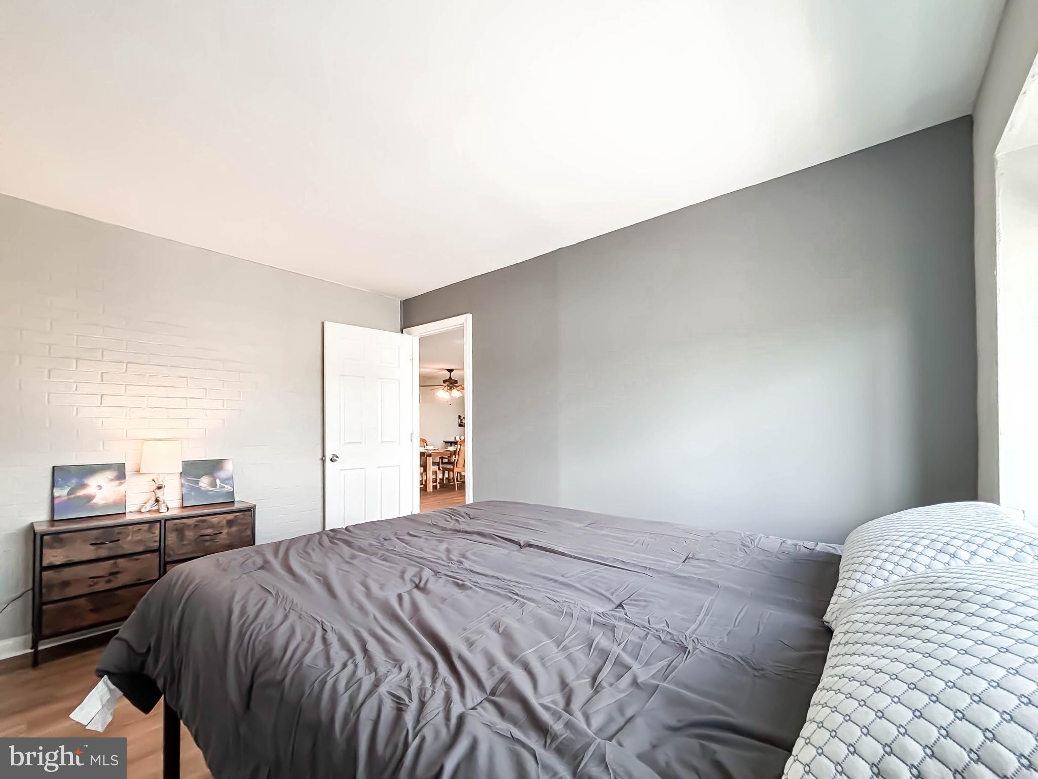 PIKESVILLE - Residential