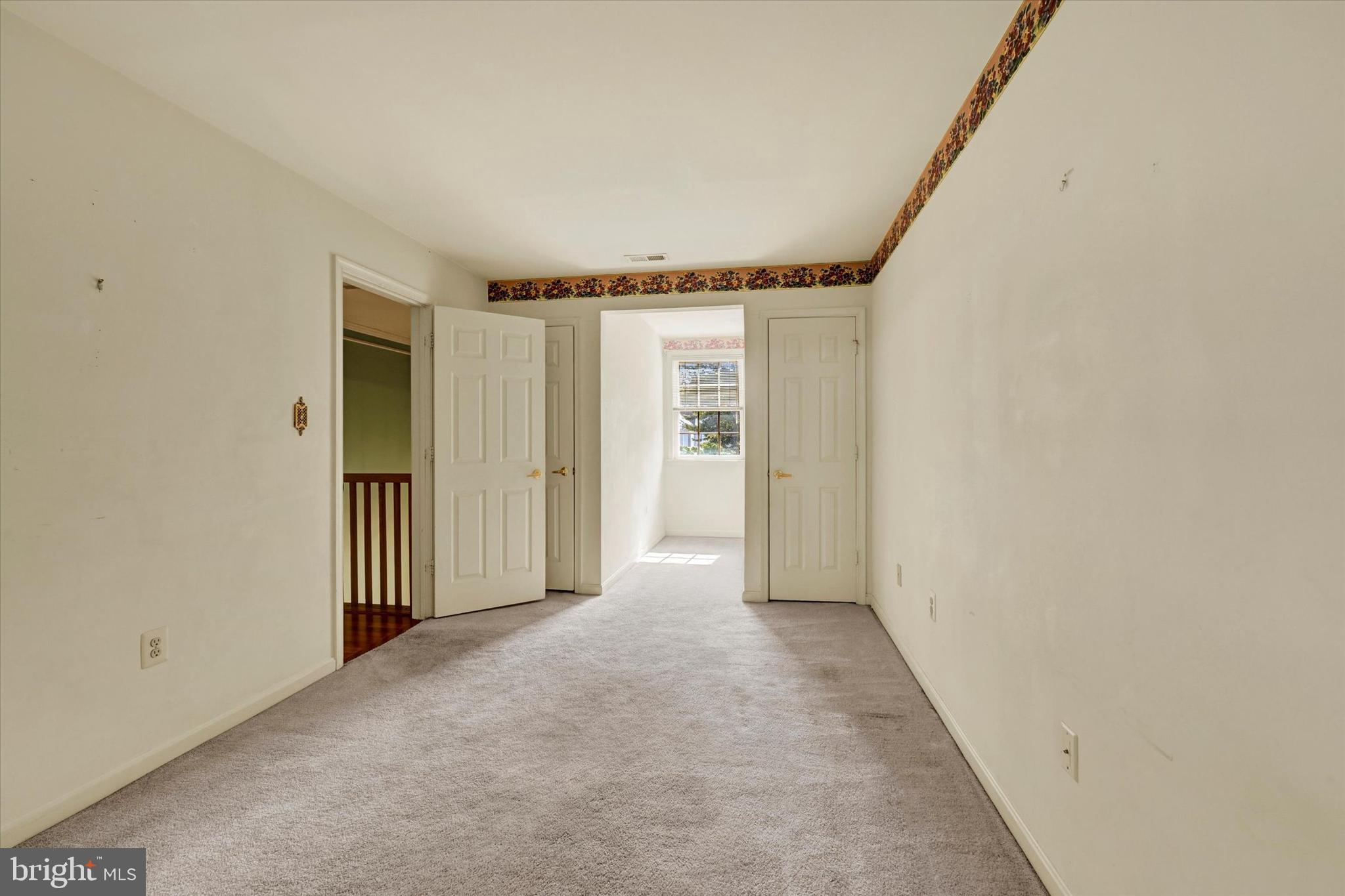GREY ROCK FLATS - Residential