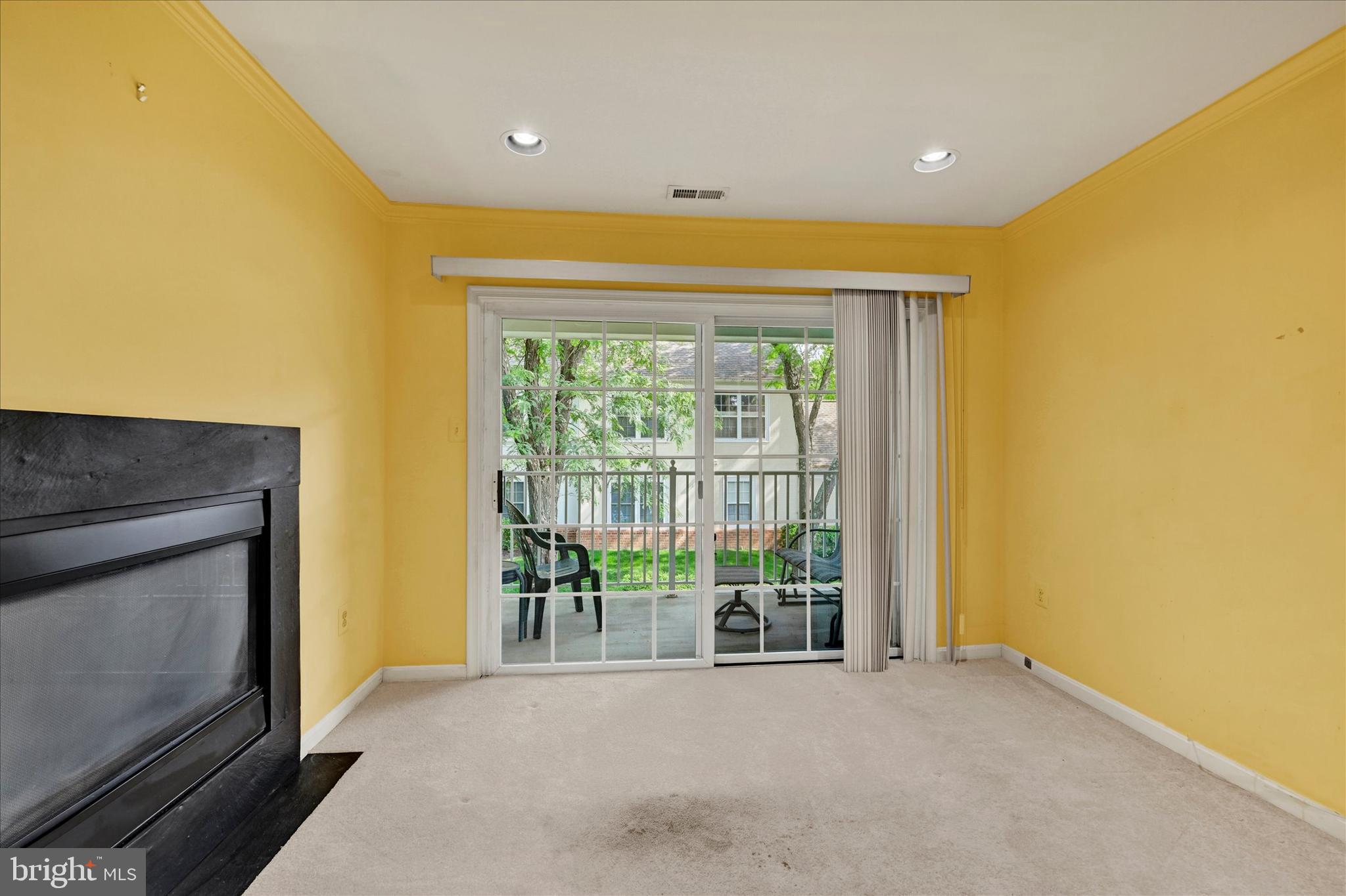 GREY ROCK FLATS - Residential
