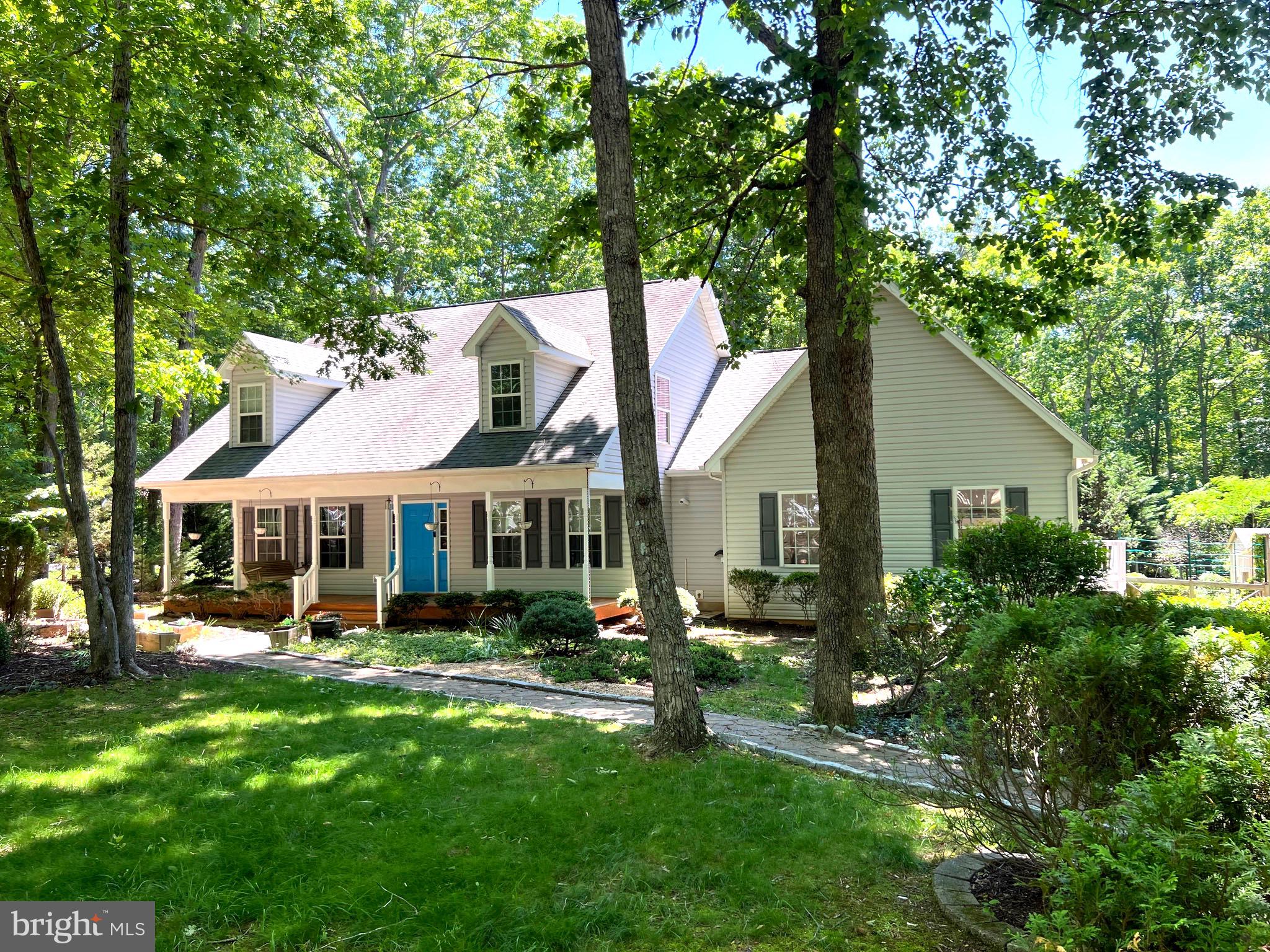 EDGEWOOD BAY - Residential