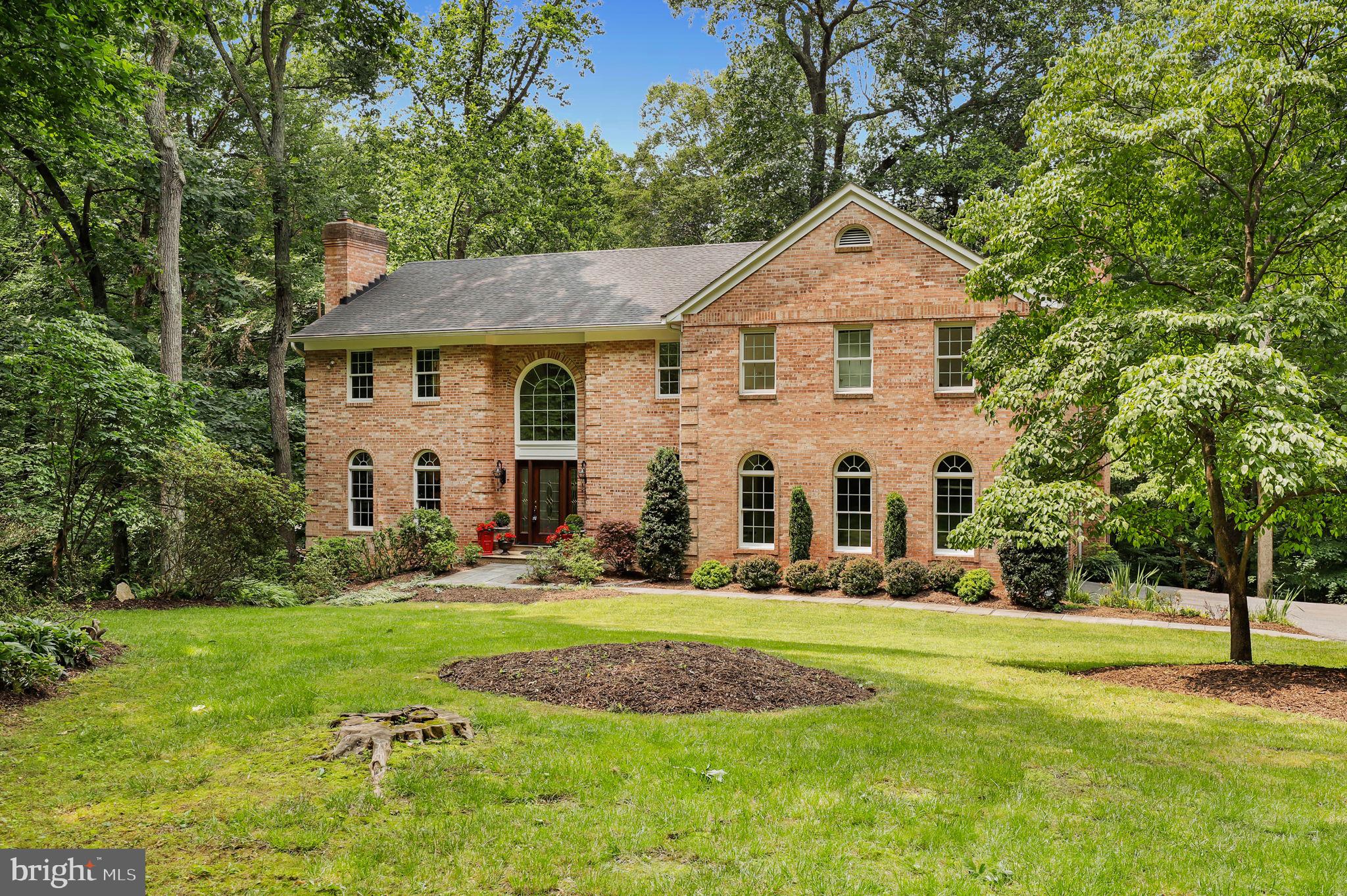 RIVERS EDGE - Residential