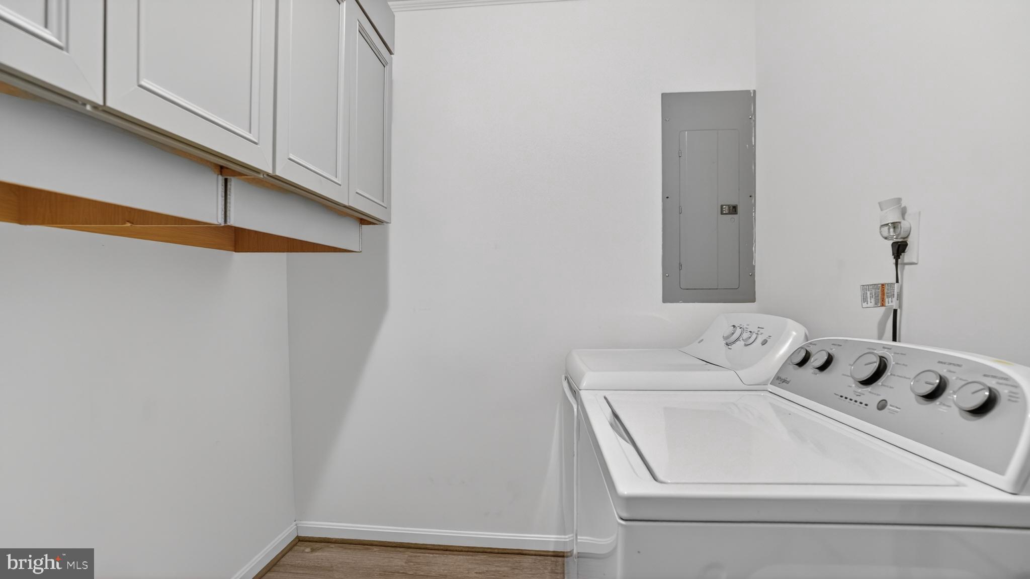 MUNROE GARDENS - Residential