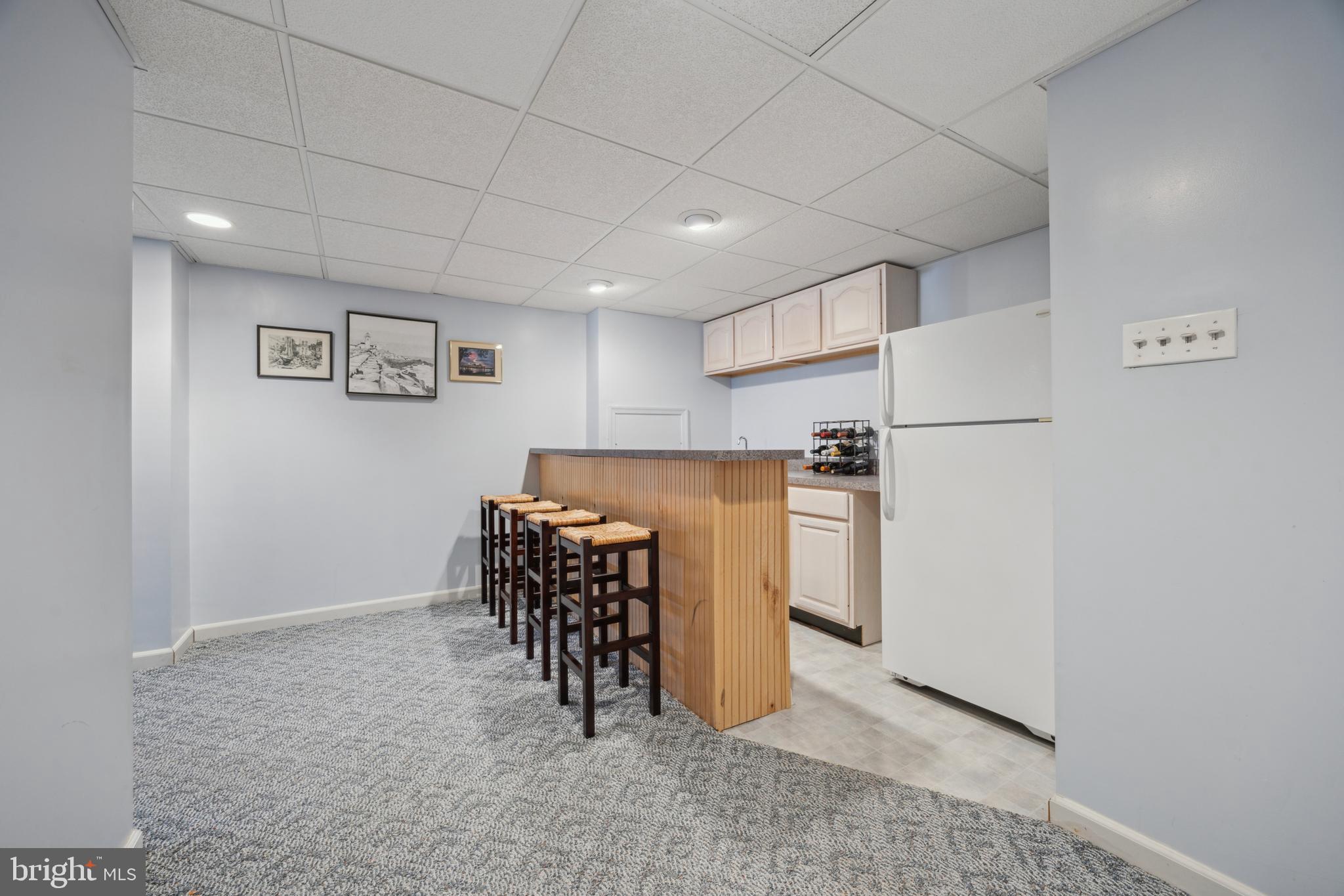 ROSE TREE ESTS - Residential