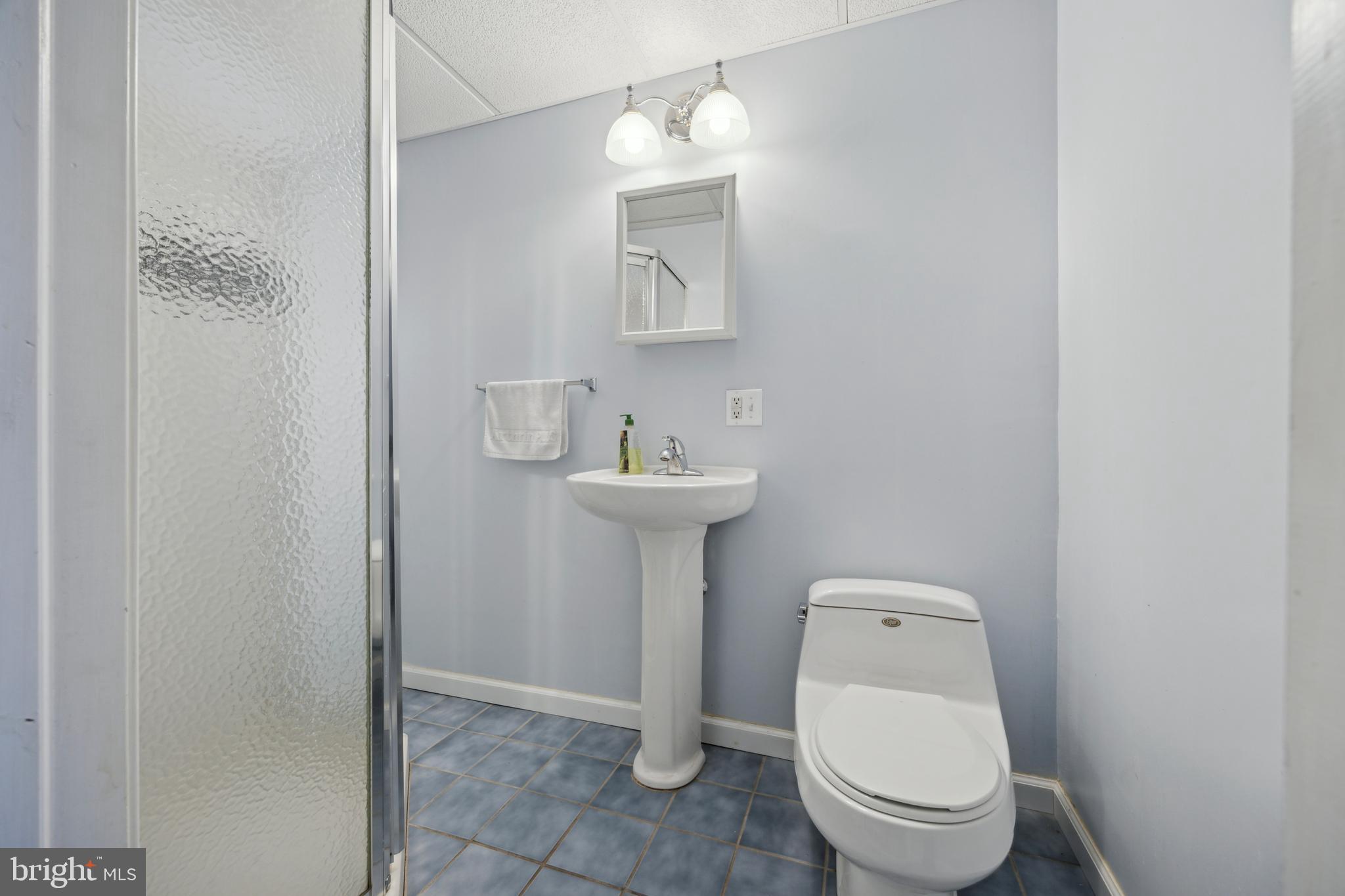 ROSE TREE ESTS - Residential