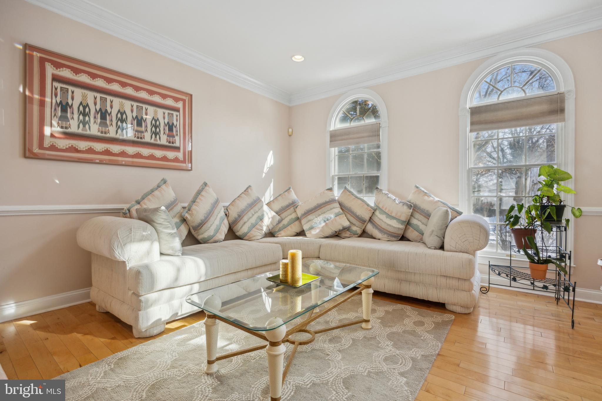 ROSE TREE ESTS - Residential