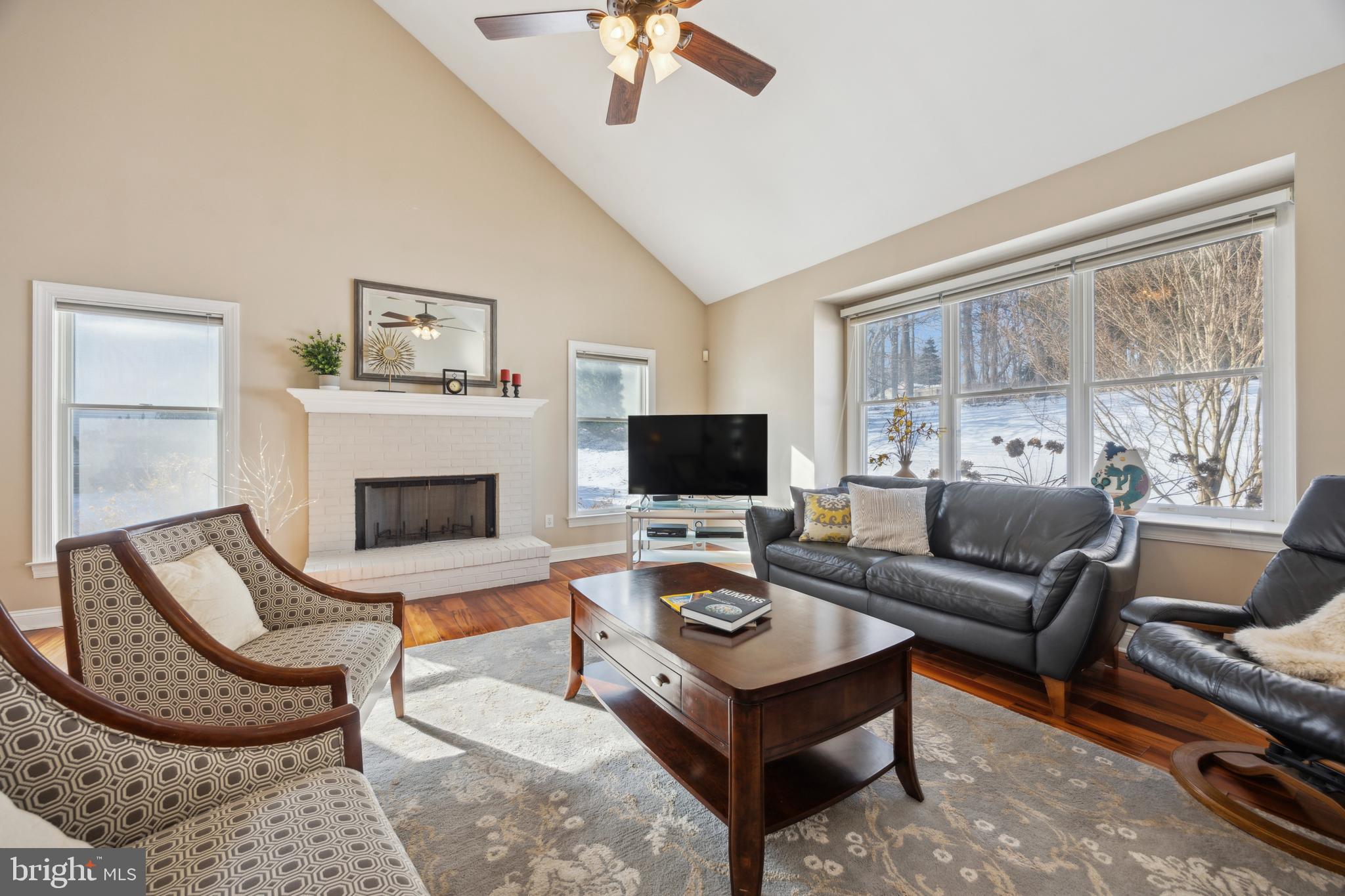 ROSE TREE ESTS - Residential