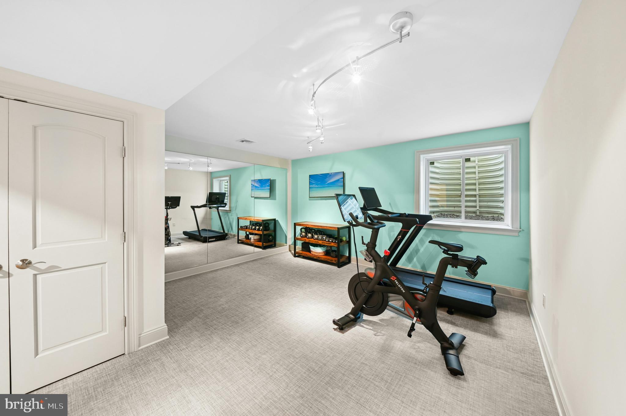 VILLAS AT SAUCON VAL - Residential