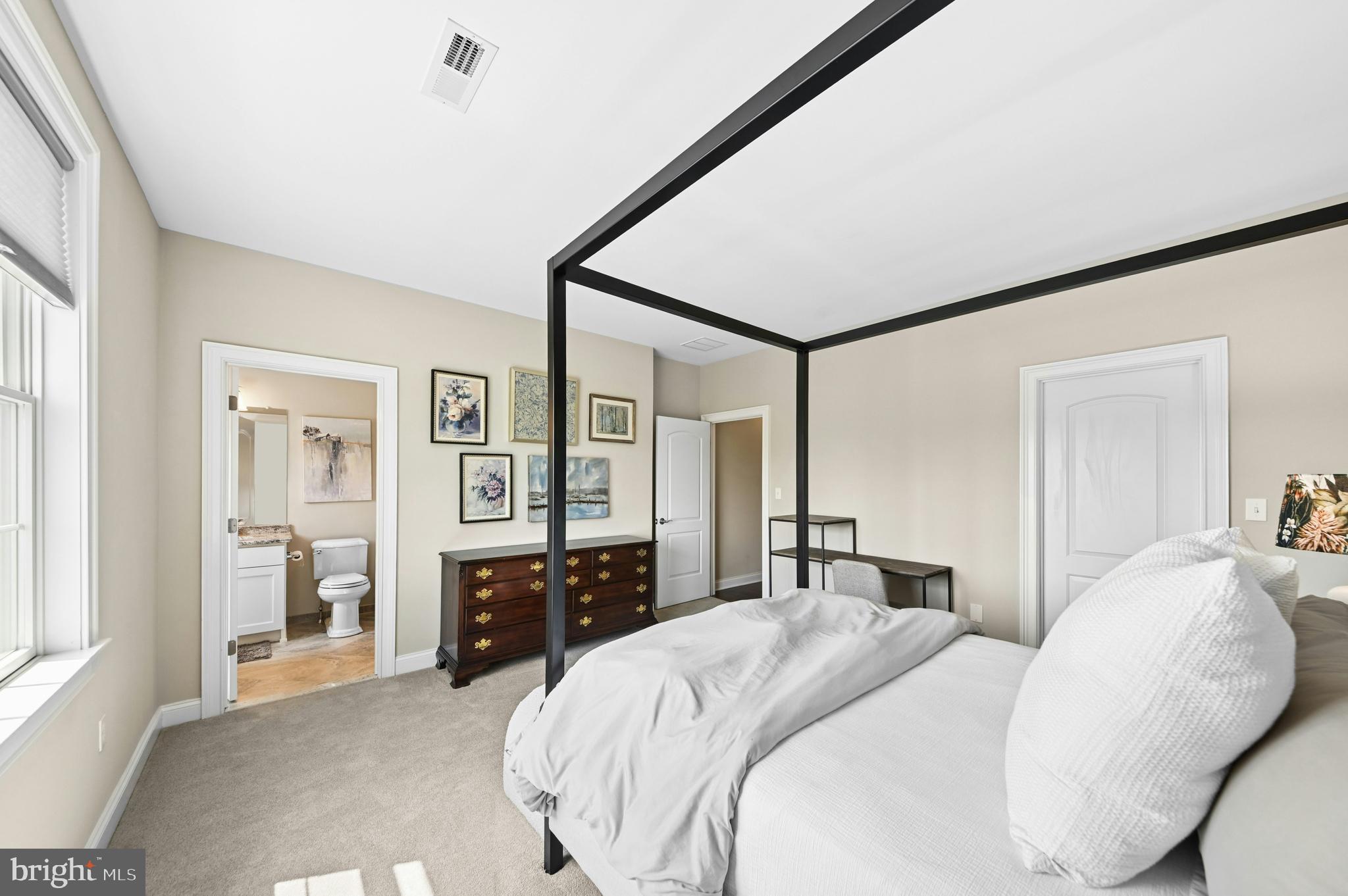 VILLAS AT SAUCON VAL - Residential