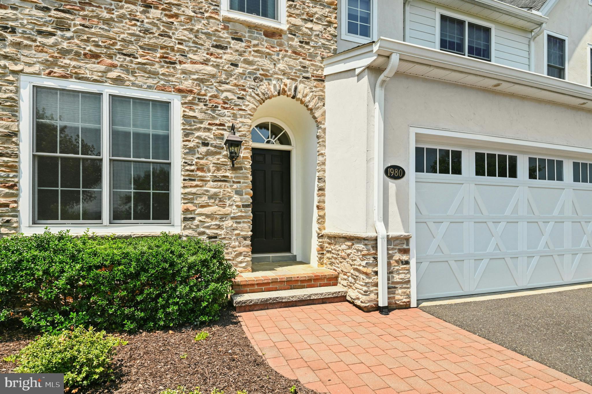 VILLAS AT SAUCON VAL - Residential