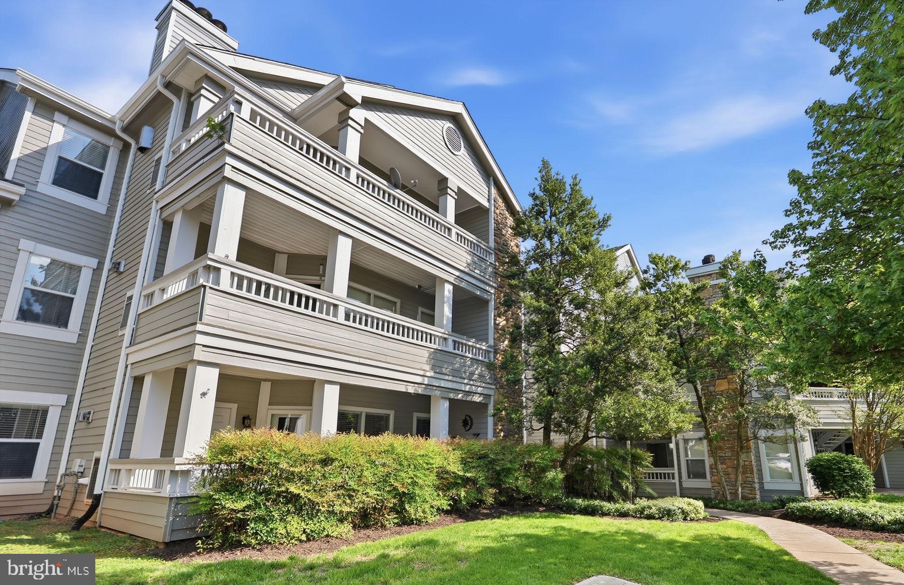 Beautifully maintained top-floor condo located in the sought after Stonecroft community, offering comfort, convenience, and a low-maintenance lifestyle in the heart of Fairfax! This light-filled unit features vaulted ceilings, new floors, a spacious open layout, and a private balcony perfect for morning coffee or unwinding at sunset.  Kitchen has gas cooking, stainless appliances, pantry, breakfast bar, granite counters and attractive backsplash; newer dishwasher, microwave, and undermount sink. Two bedrooms, two full baths, generous closets (primary with walk-in), and a fireplace for cooler evenings. In-unit laundry, assigned parking with ample guest parking, and water included in condo fees. Community amenities include fitness center, outdoor pool, clubhouse, racquetball, grilling and carwash stations, pet-friendly dog park, walking paths, and bus stop to the Stringfellow commuter lot. Minutes to Fairfax Corner, Wegmans, Fair Oaks Mall, I-66, Route 50, and Fairfax County Parkway.