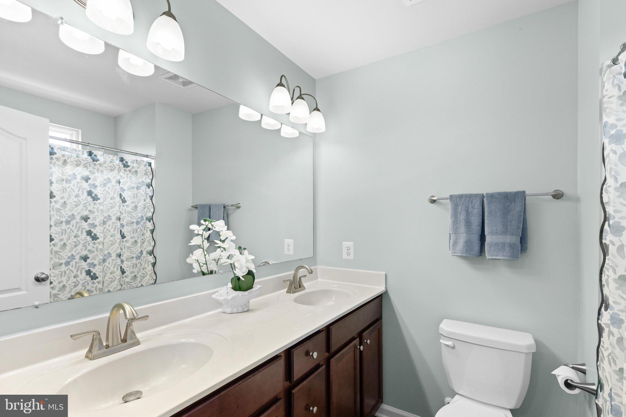 PLANTATION LAKES - Residential