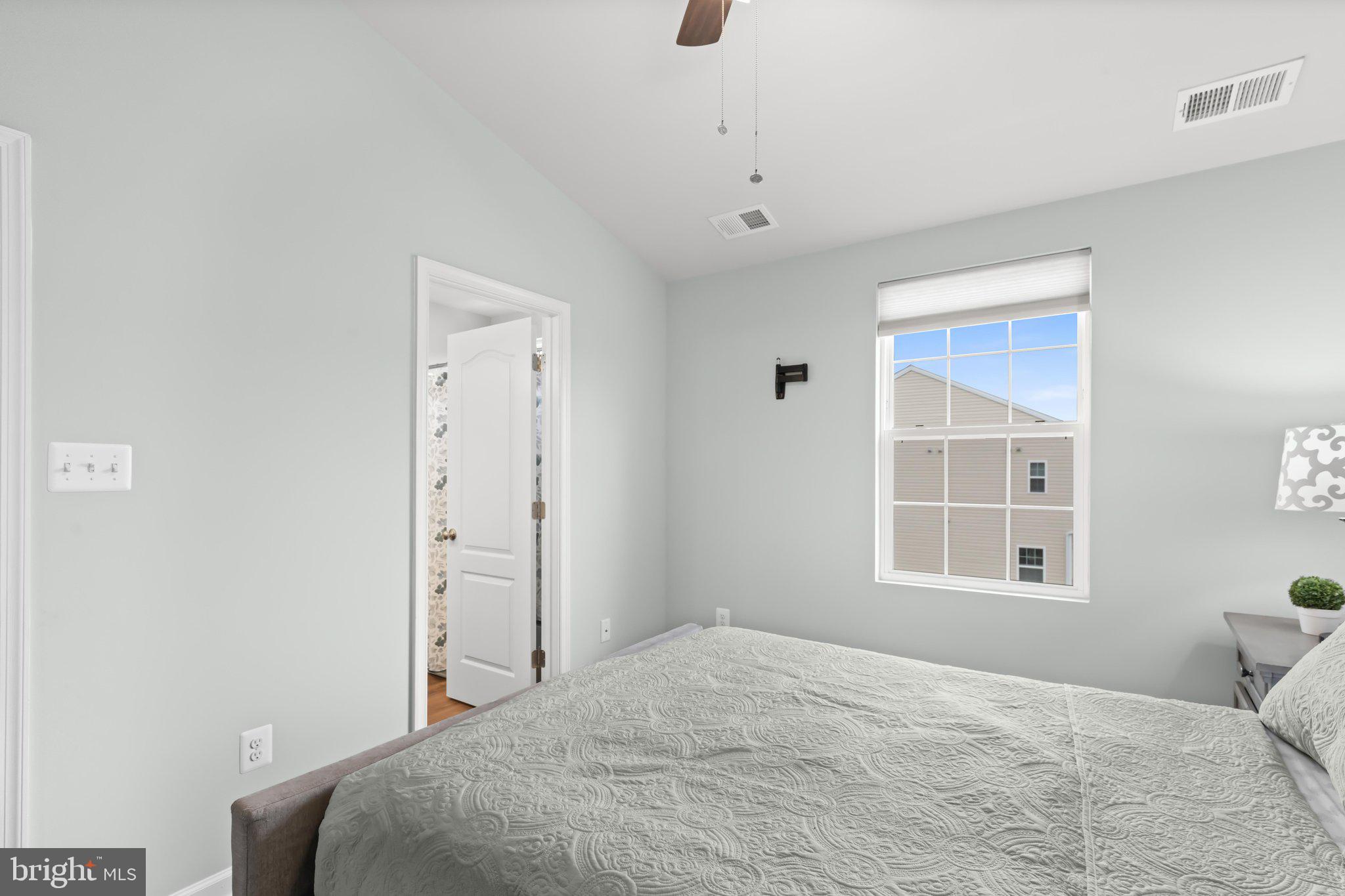 PLANTATION LAKES - Residential