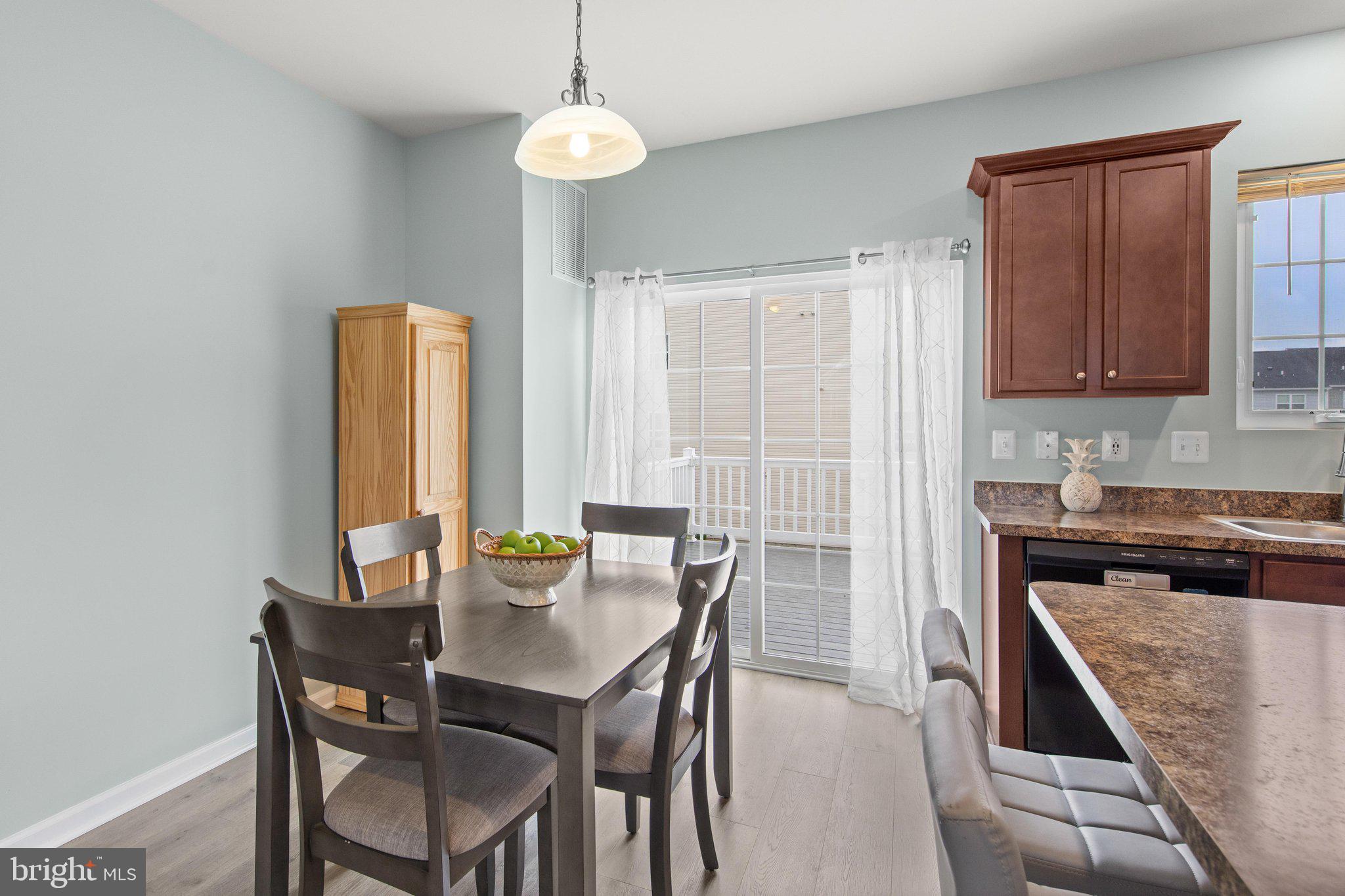 PLANTATION LAKES - Residential