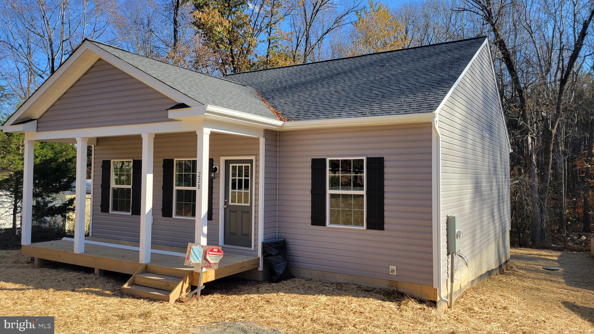 BLUE RIDGE SHORES - Residential
