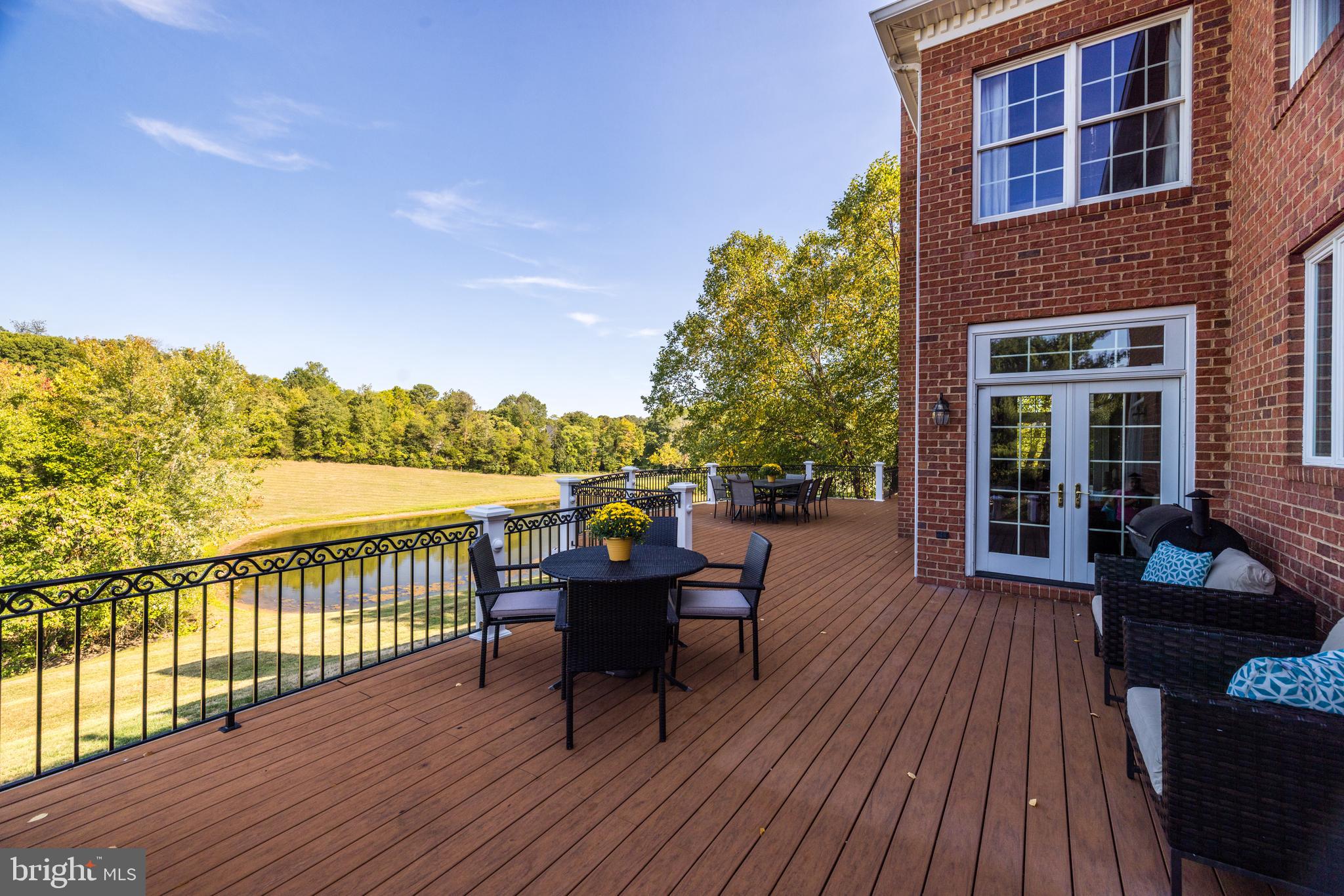 BARCLAY RIDGE - Residential