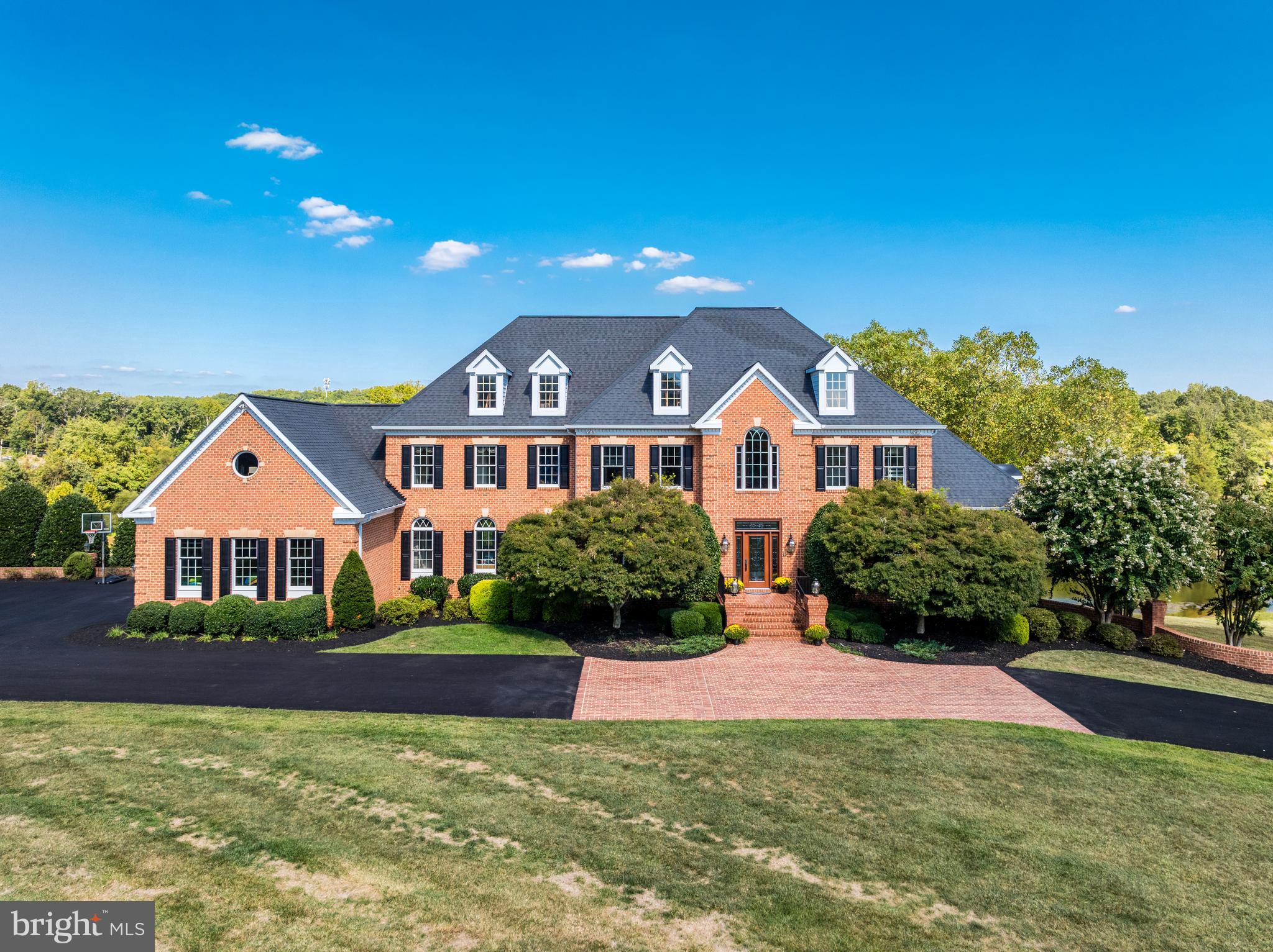 BARCLAY RIDGE - Residential