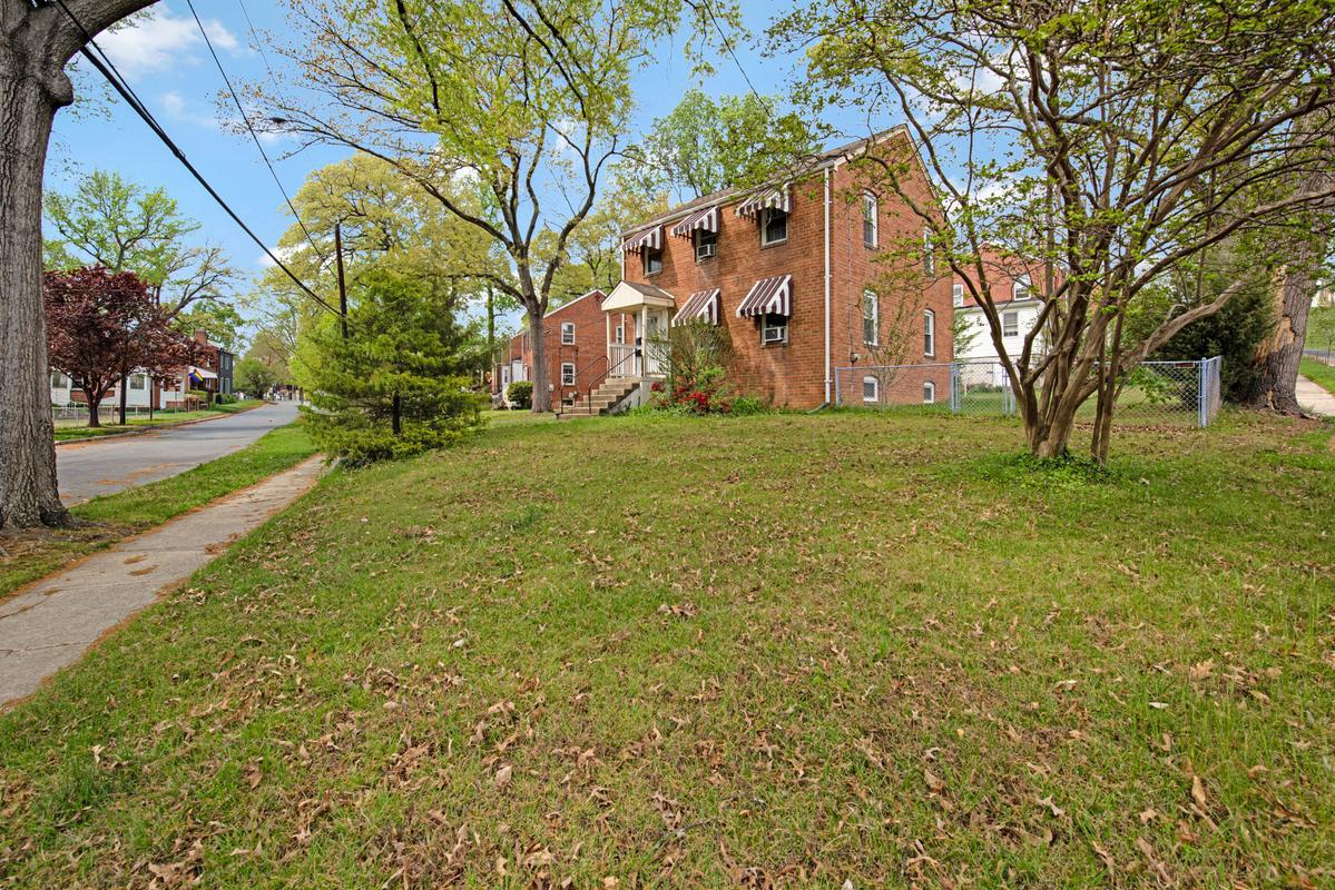 CLEARWOOD - Residential