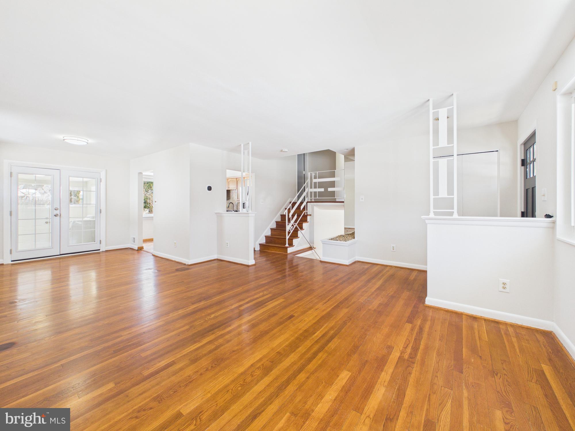 CARROLL KNOLLS - Residential Lease