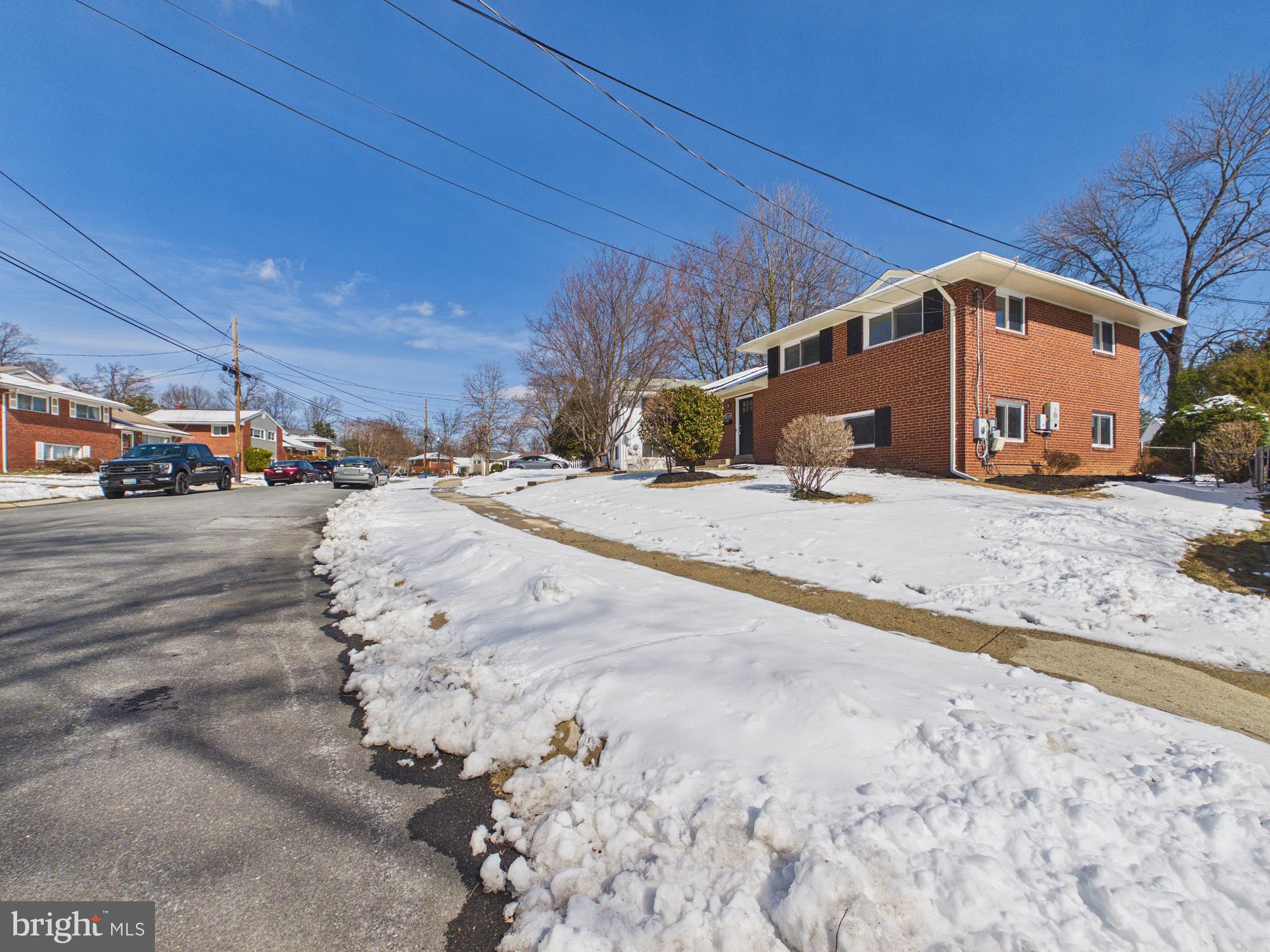 CARROLL KNOLLS - Residential Lease