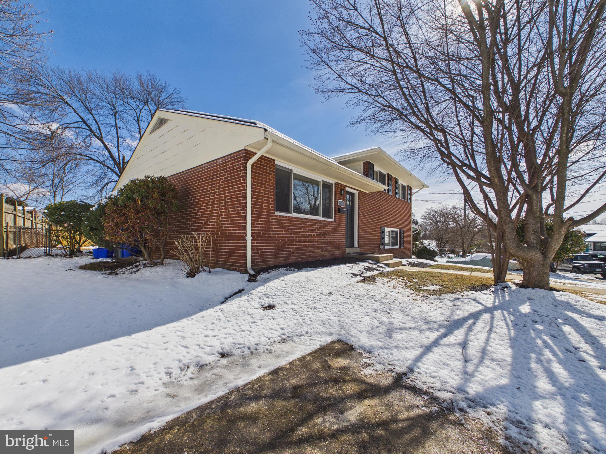 CARROLL KNOLLS - Residential Lease