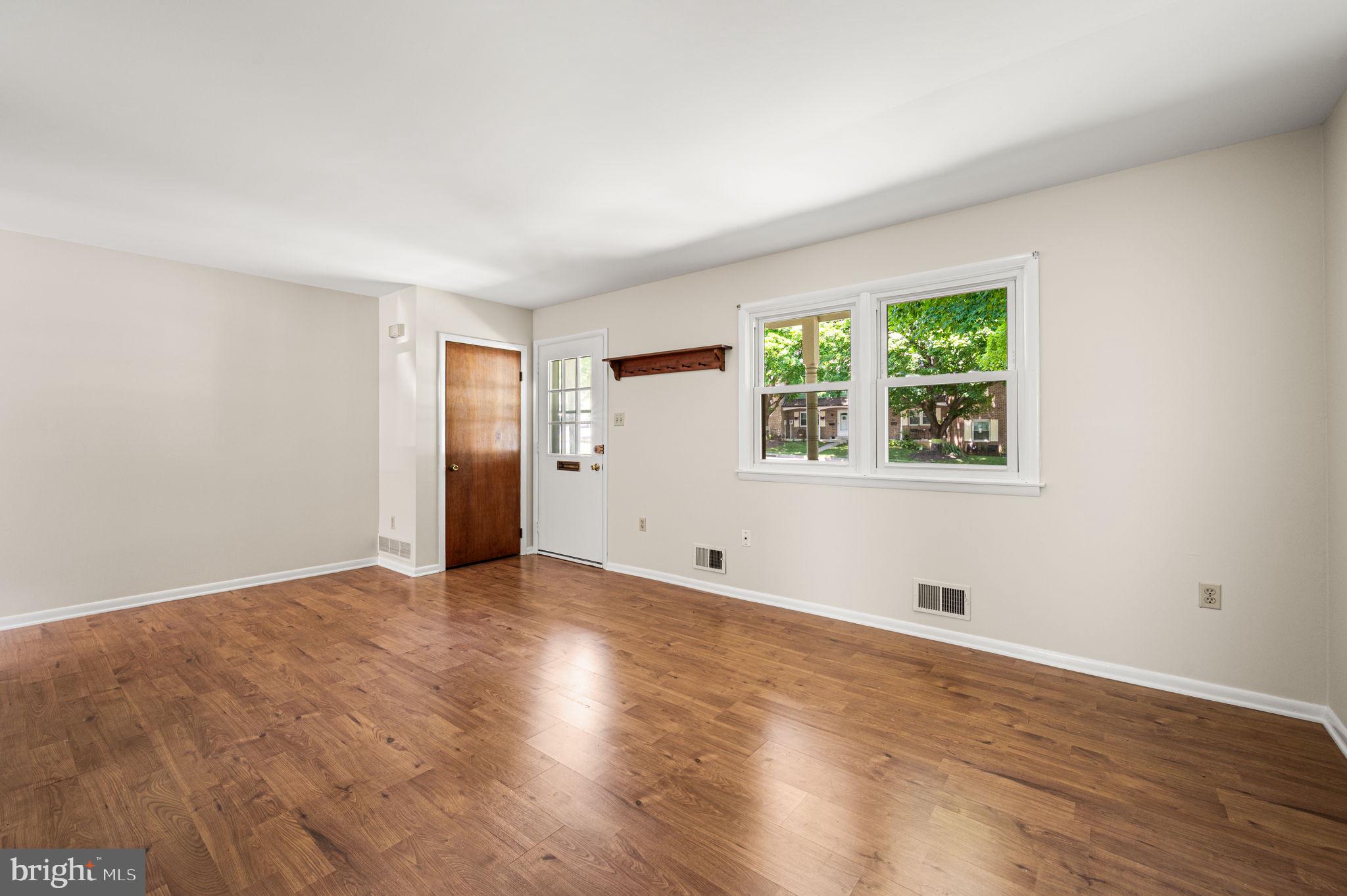 INDIAN SPRINGS - Residential