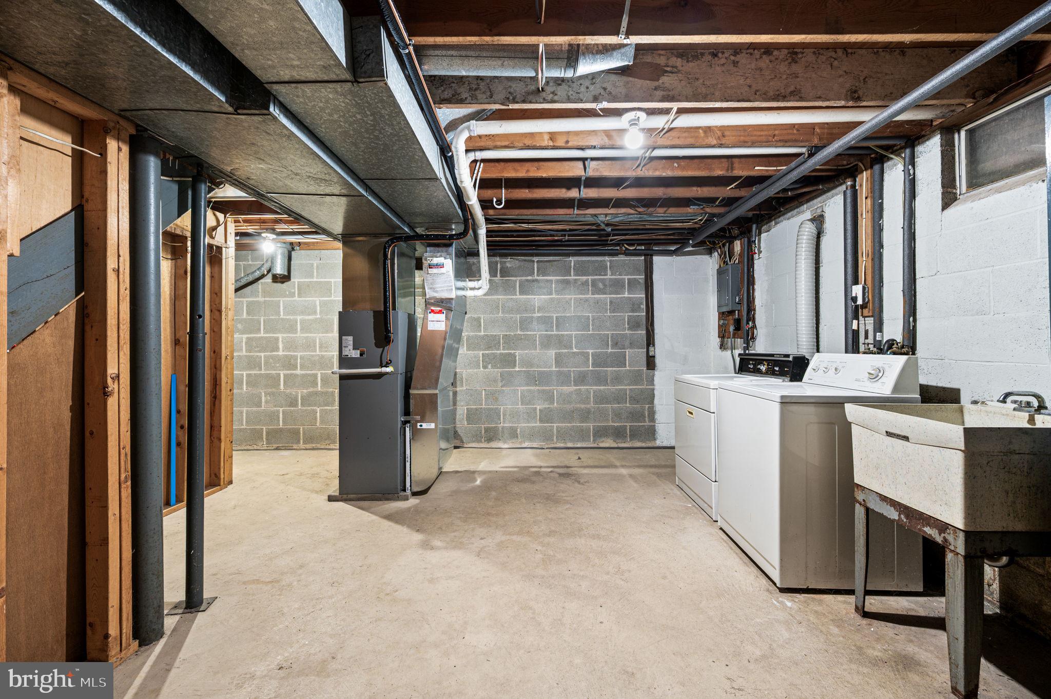 INDIAN SPRINGS - Residential