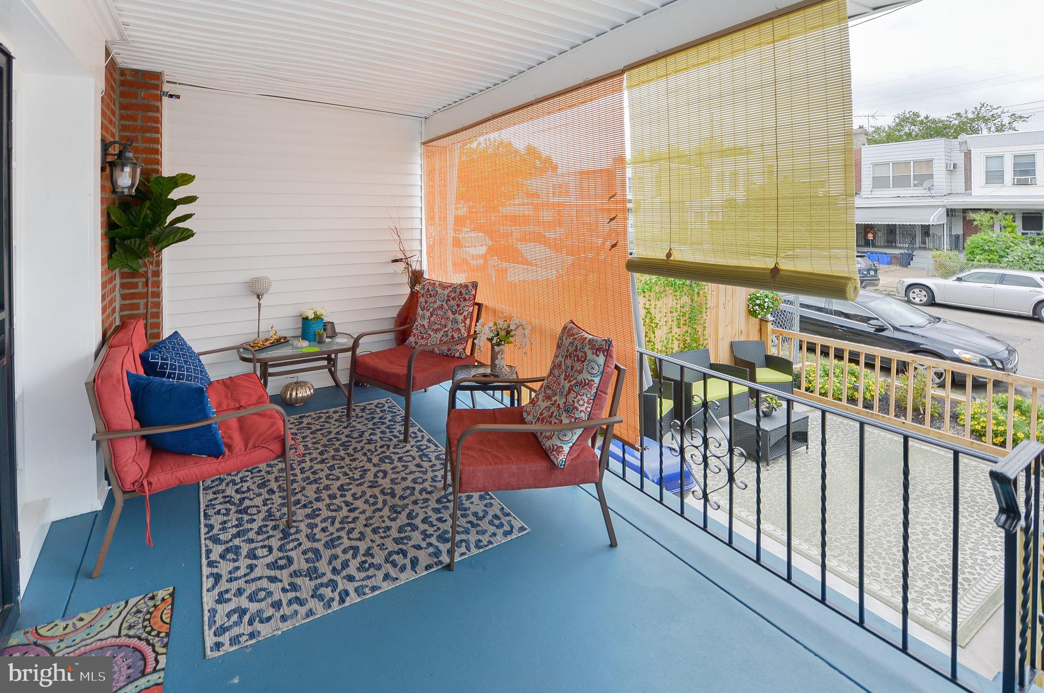 ELMWOOD PARK - Residential